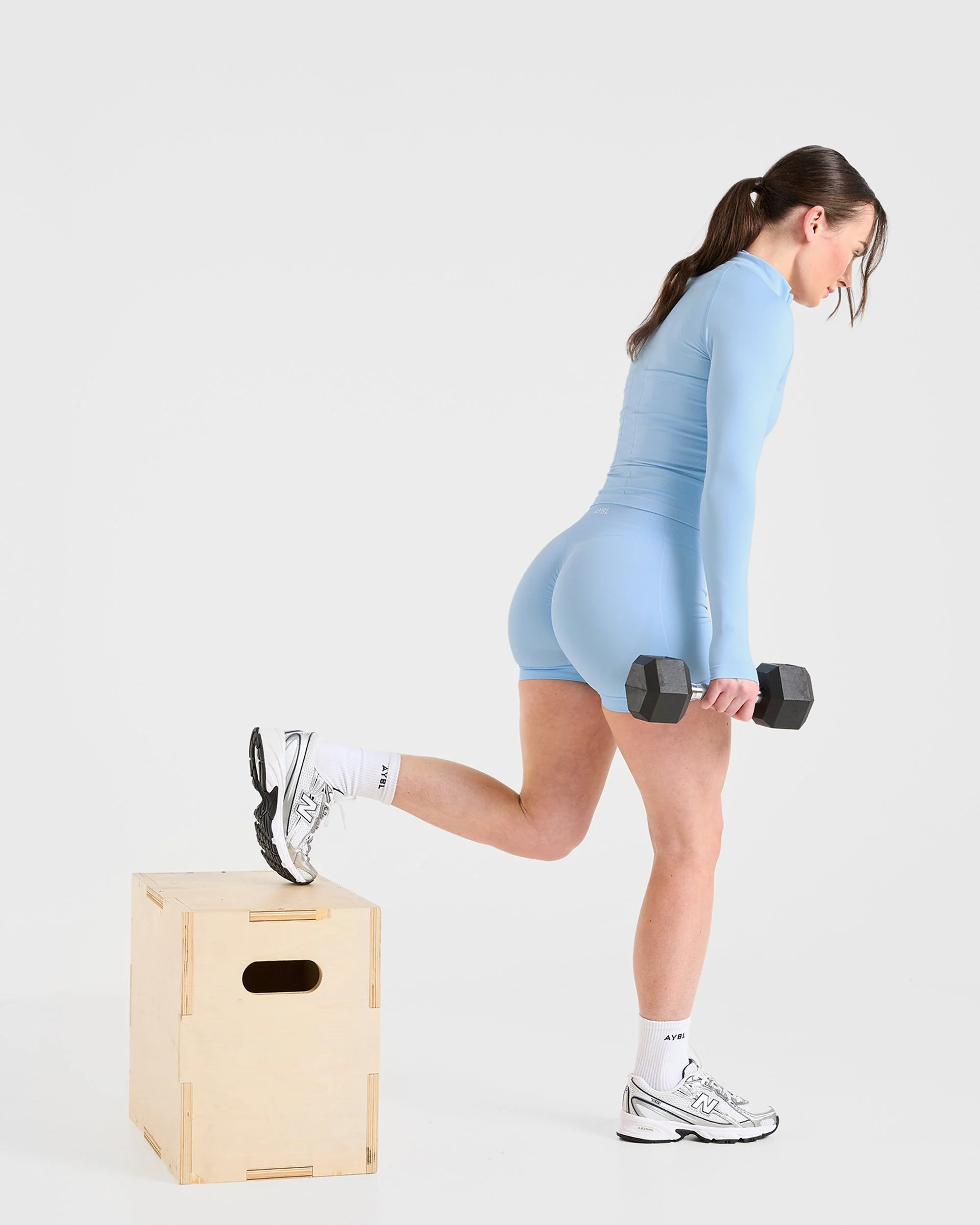 Empower Seamless Full Zip Jacket - Sky Bleu - Image 8