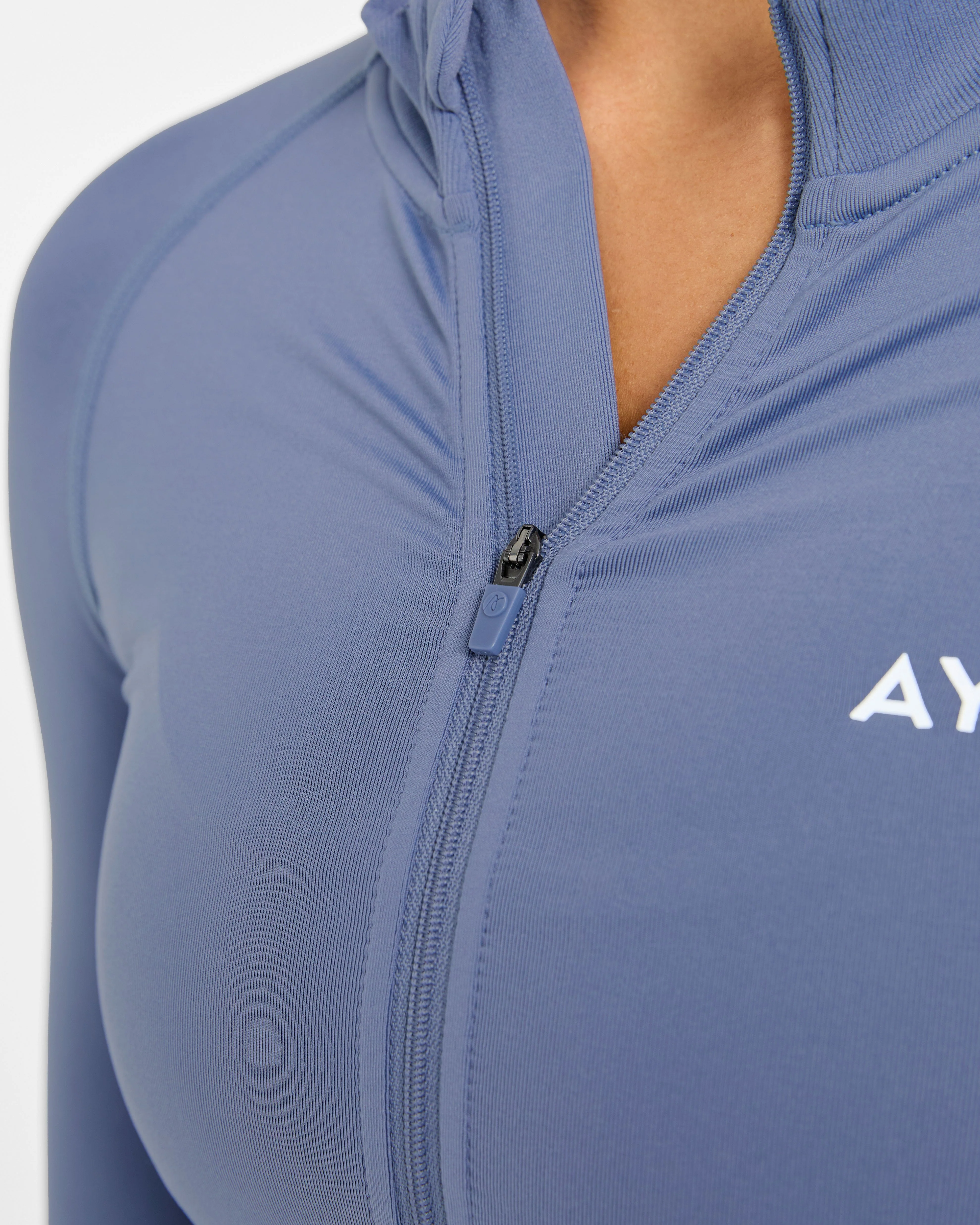 Empower Seamless Full Zip Jacket - Slate Bleu - Image 6