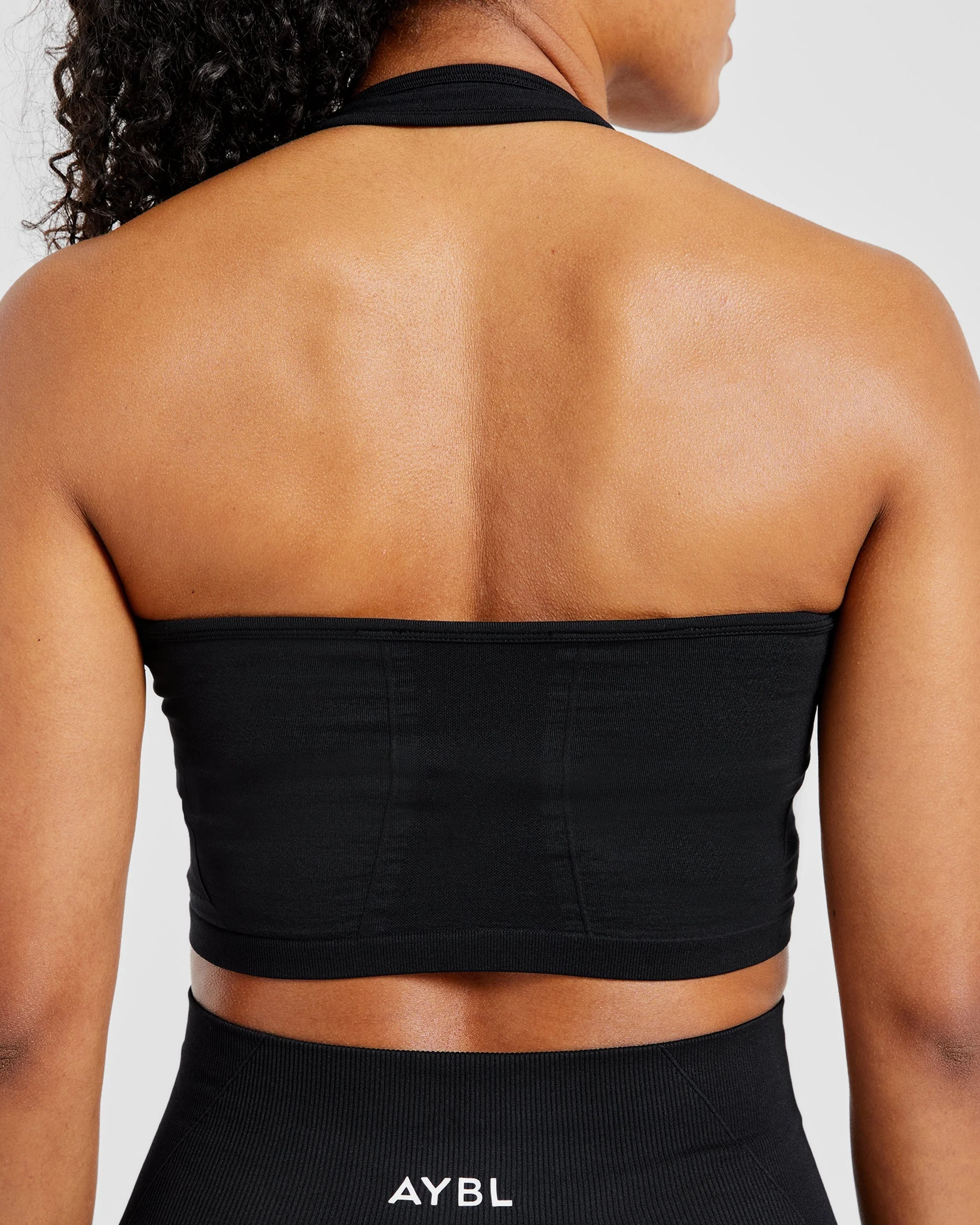 Empower Seamless Halterneck Crop Top - Noir - Image 6