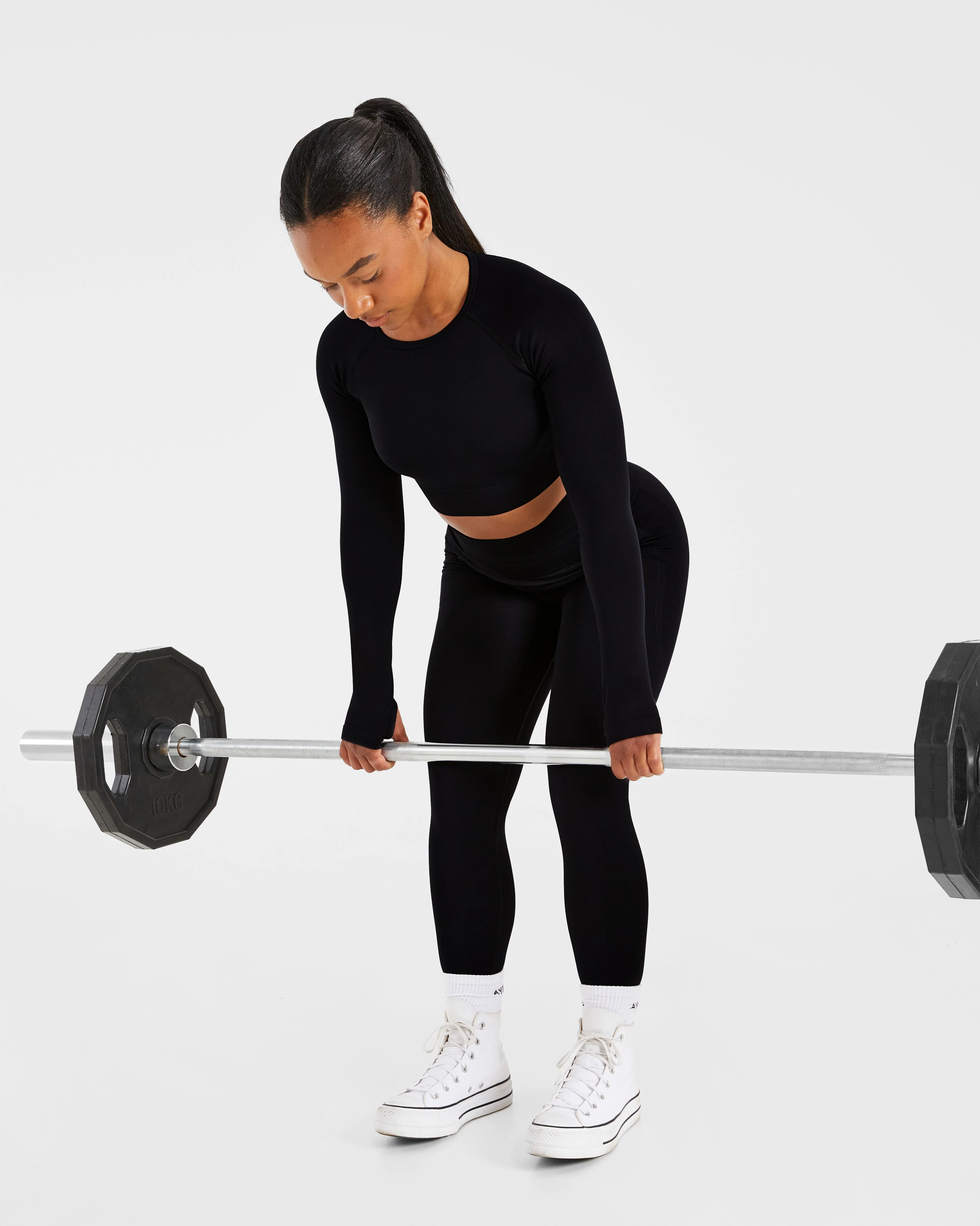 Empower Seamless Long Sleeve Crop Top - Noir - Image 7