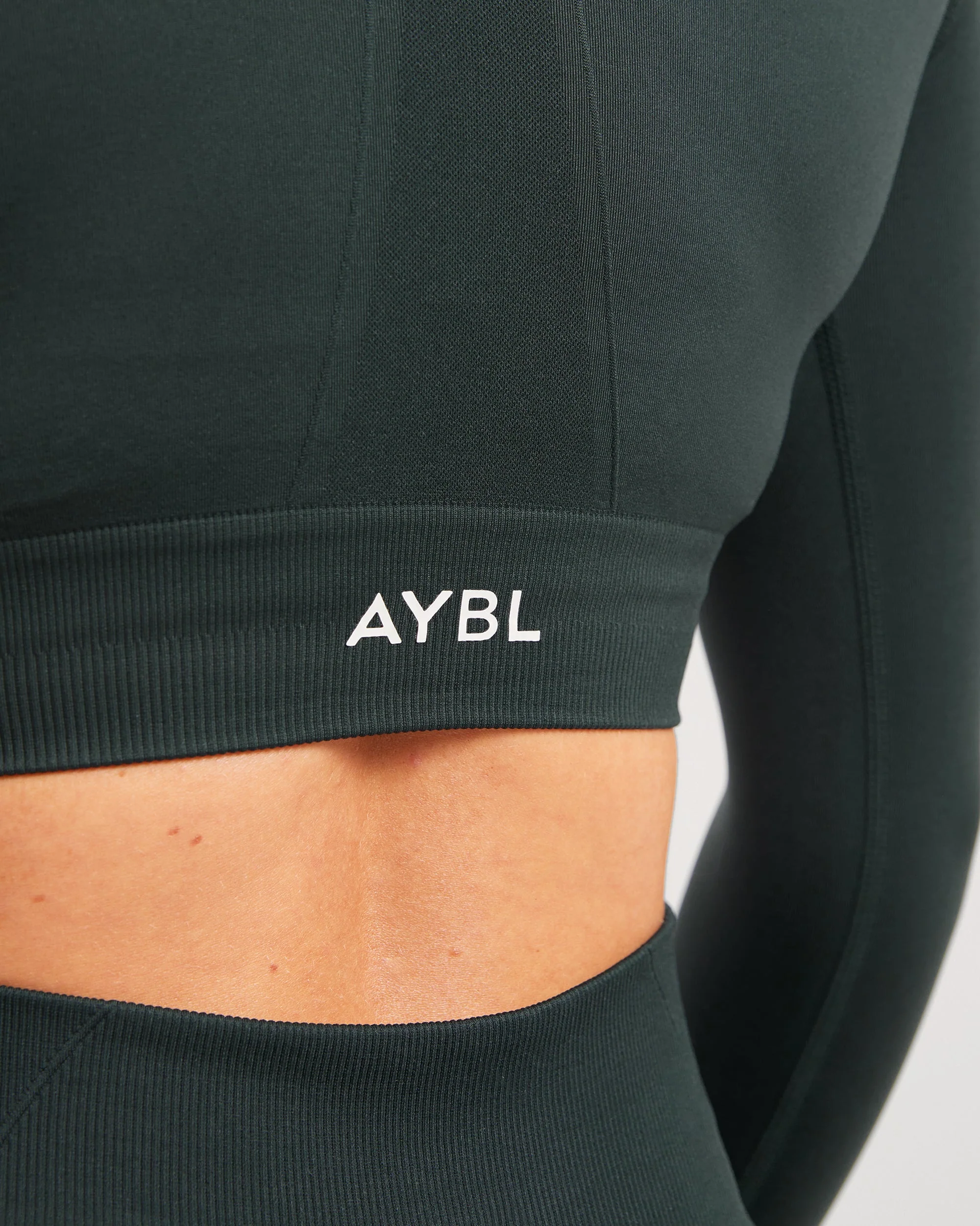 Empower Seamless Long Sleeve Crop Top - Dark Vert - Image 6