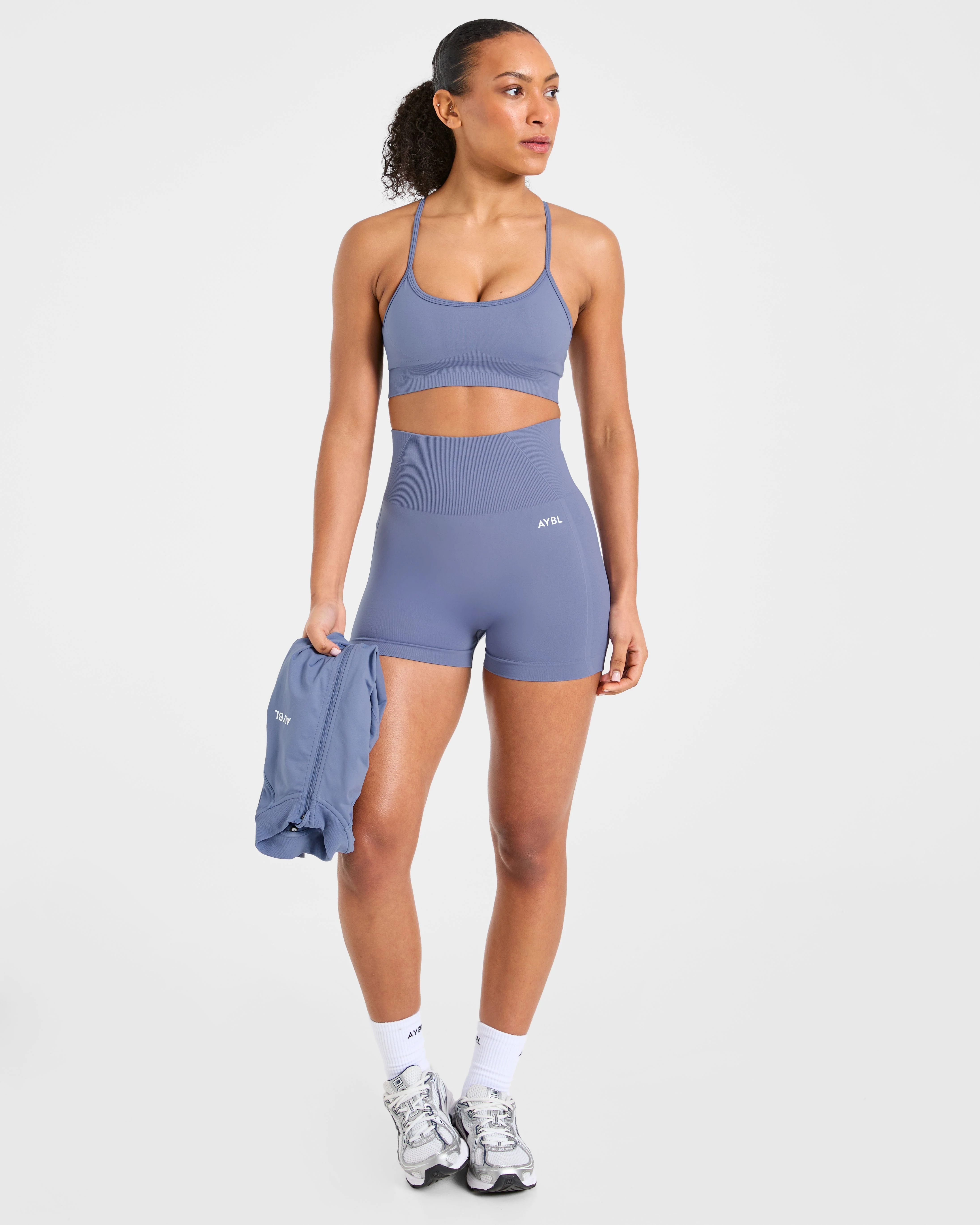 Empower Seamless Sports Bra - Slate Bleu - Image 8