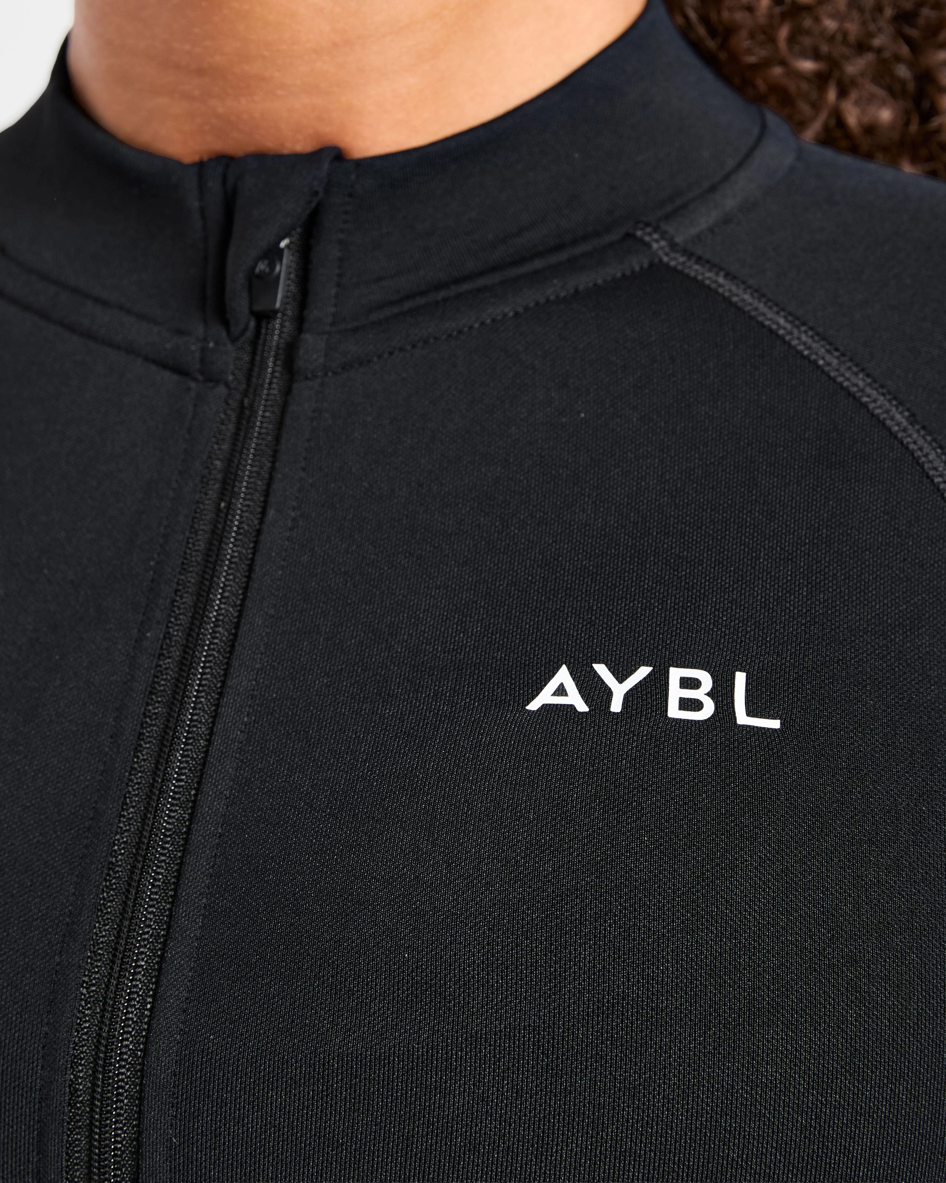 Enhance Seamless Jacket - Noir - Image 5