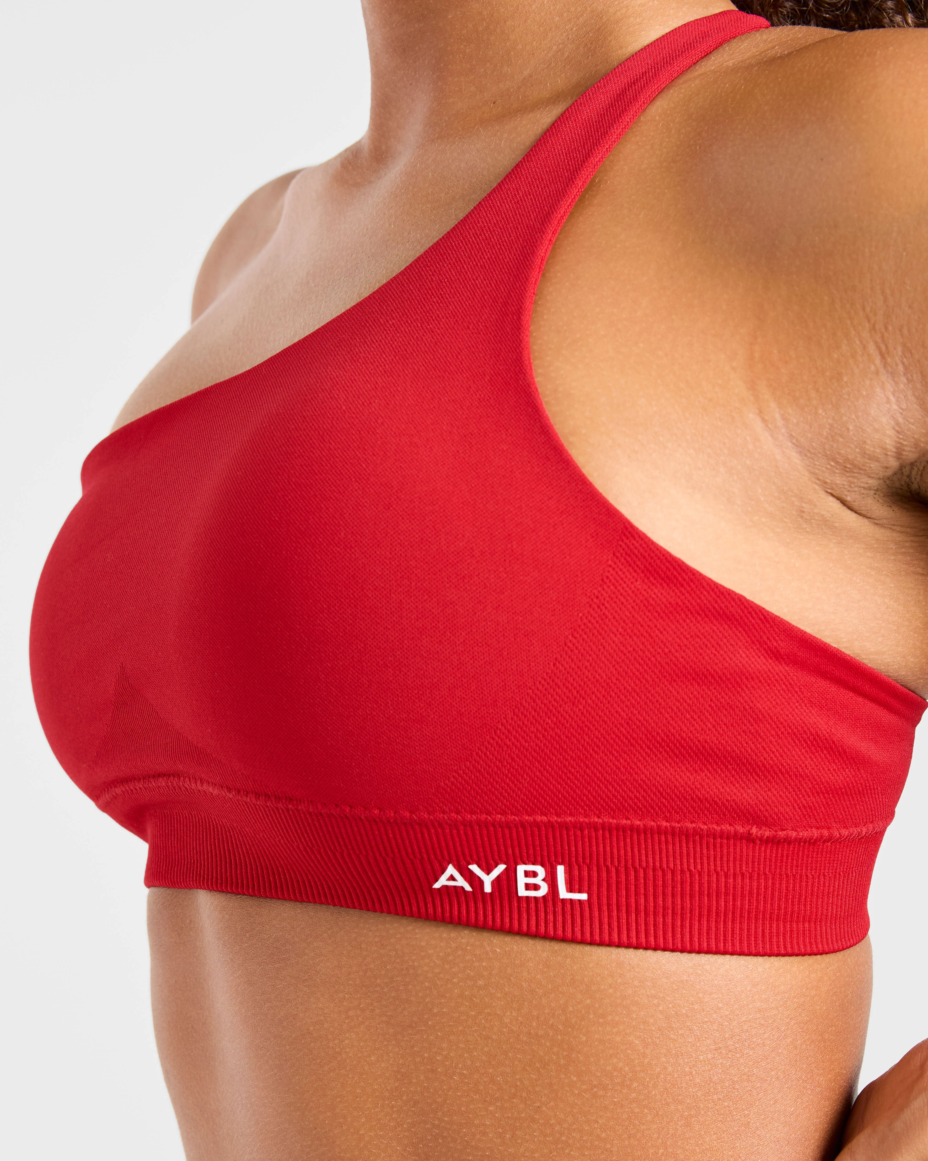 Enhance Seamless One Shoulder Sports Bra - Rouge - Image 5