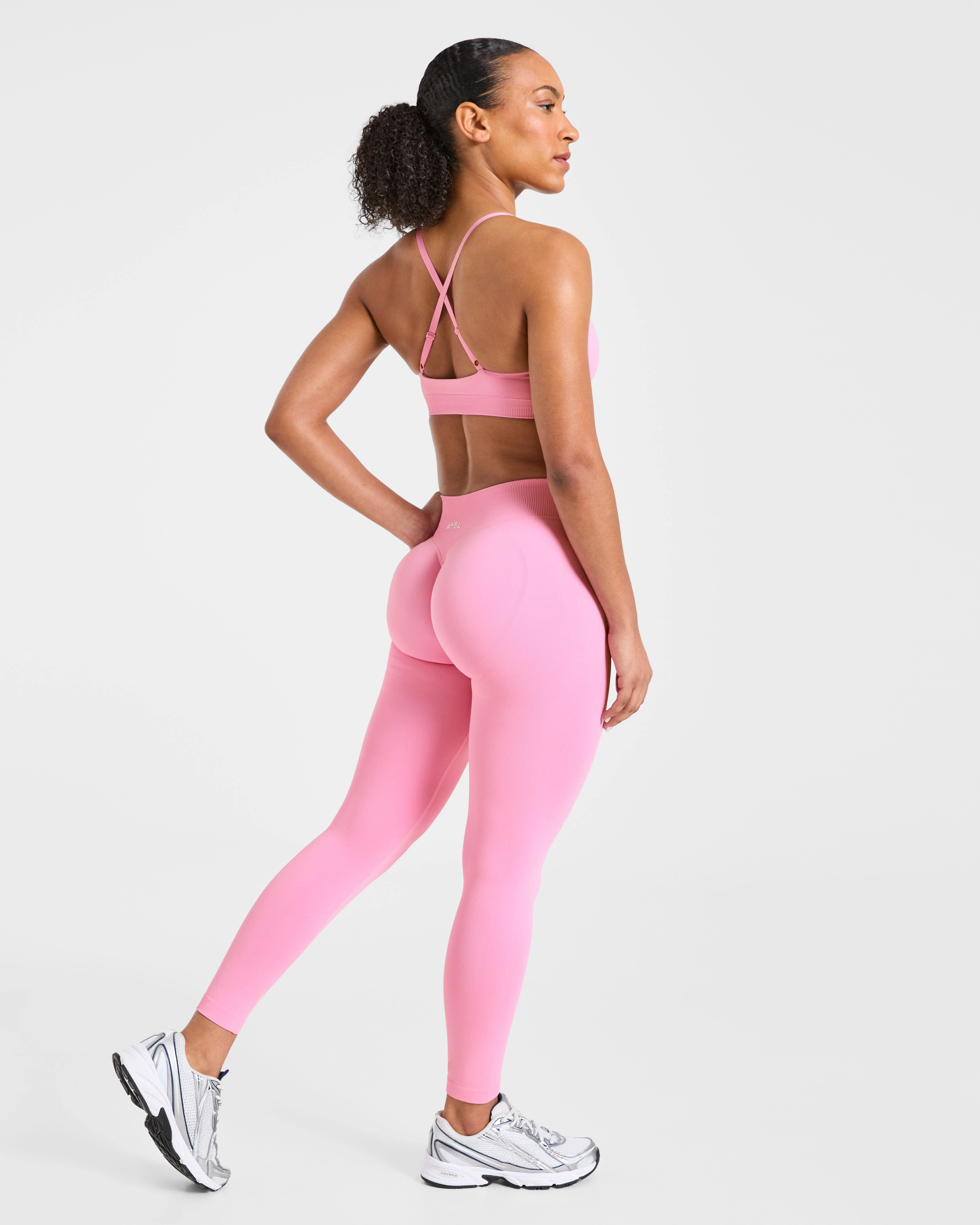 Enhance Seamless Sports Bra - Sugar Rose - Image 4
