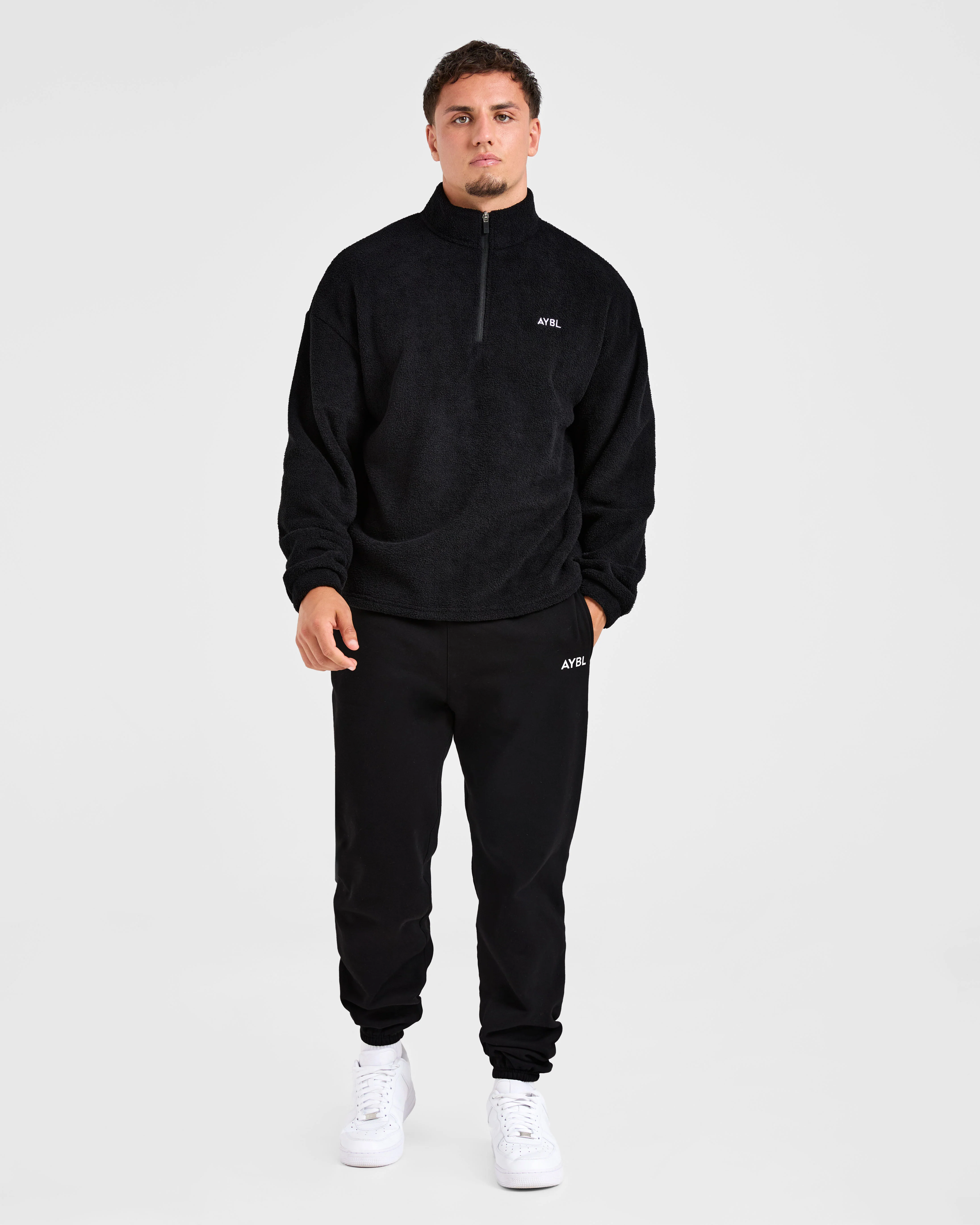 Essential 1/4 Zip Fleece - Noir - Image 3
