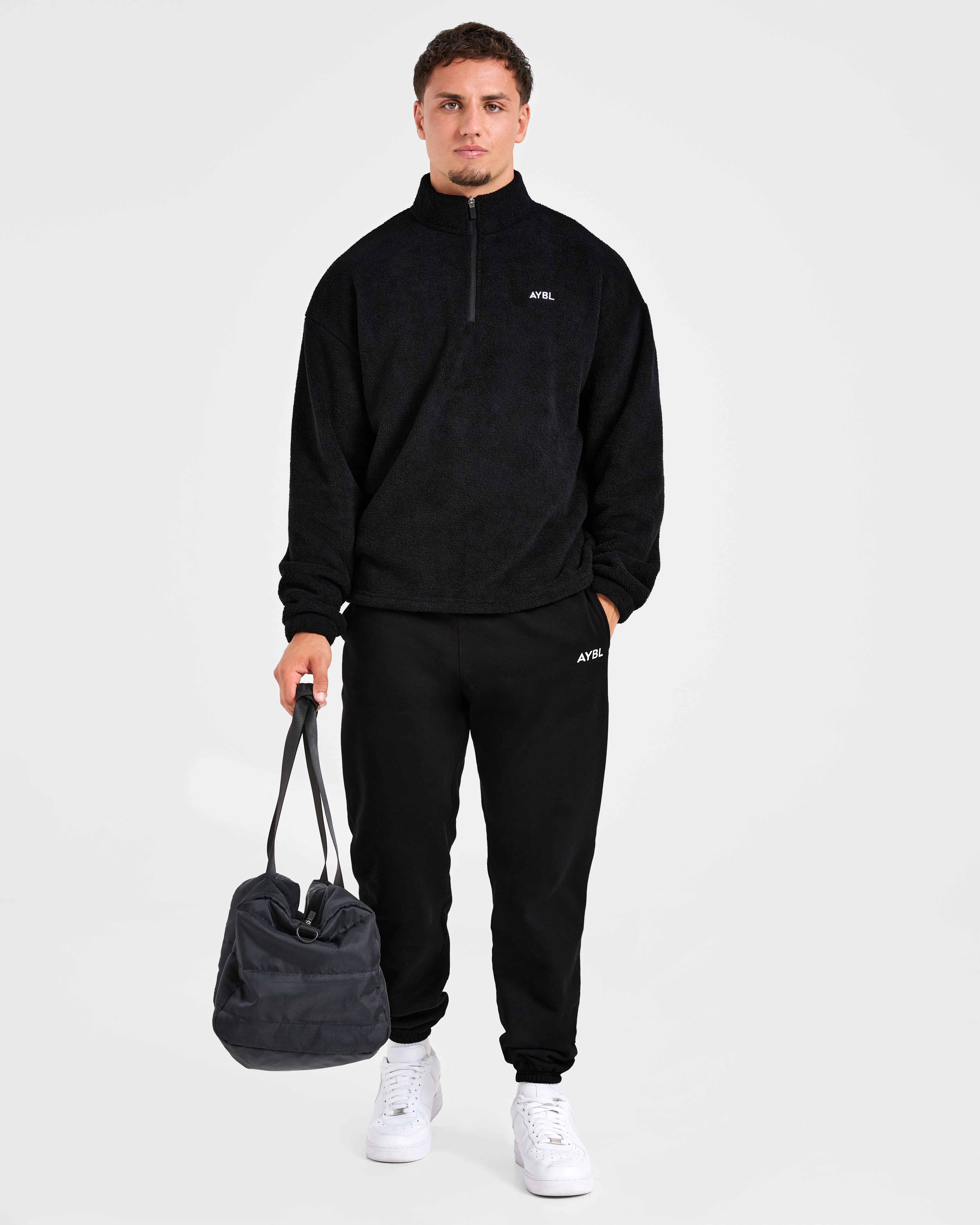 Essential 1/4 Zip Fleece - Noir - Image 7