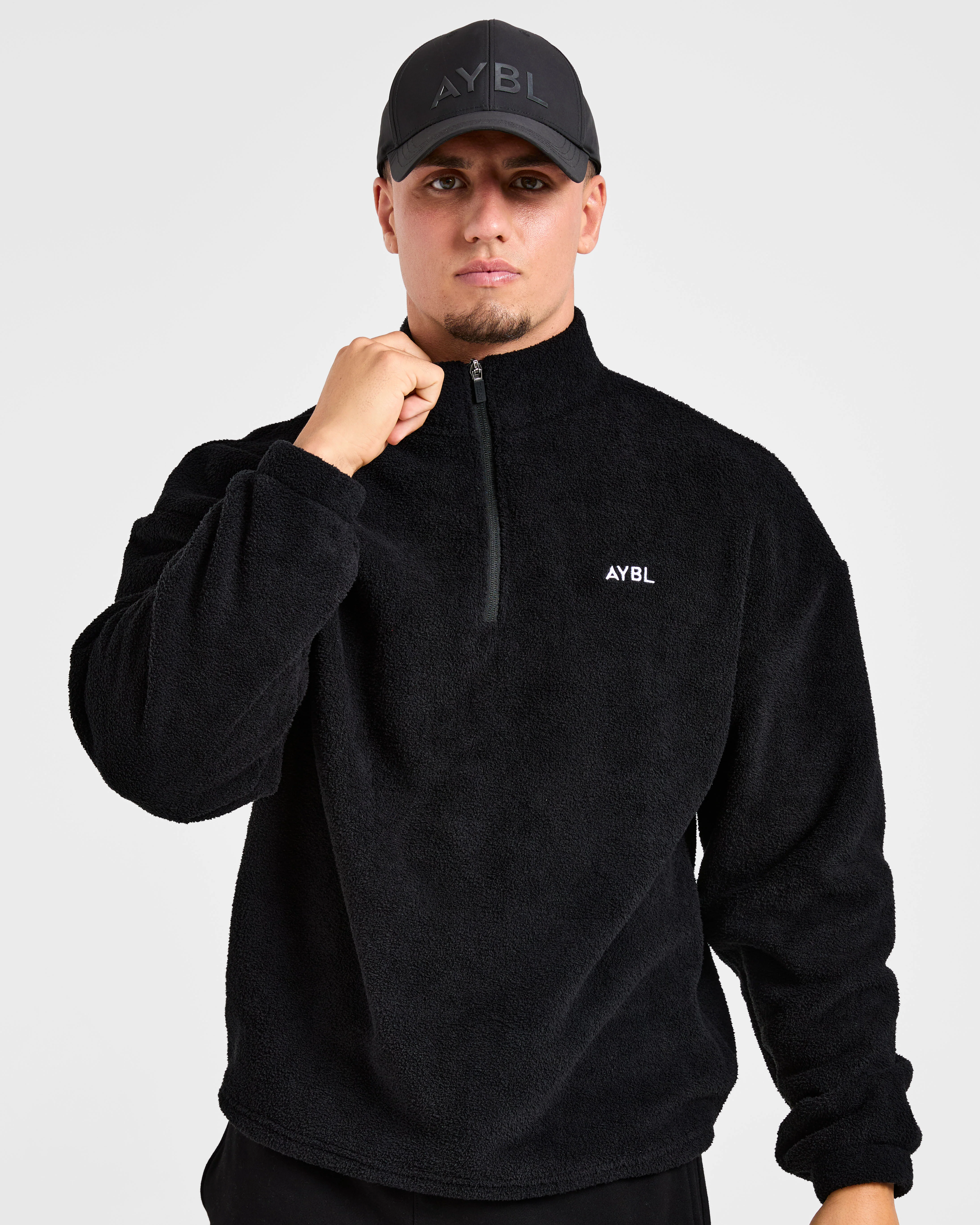 Essential 1/4 Zip Fleece - Noir - Image 8