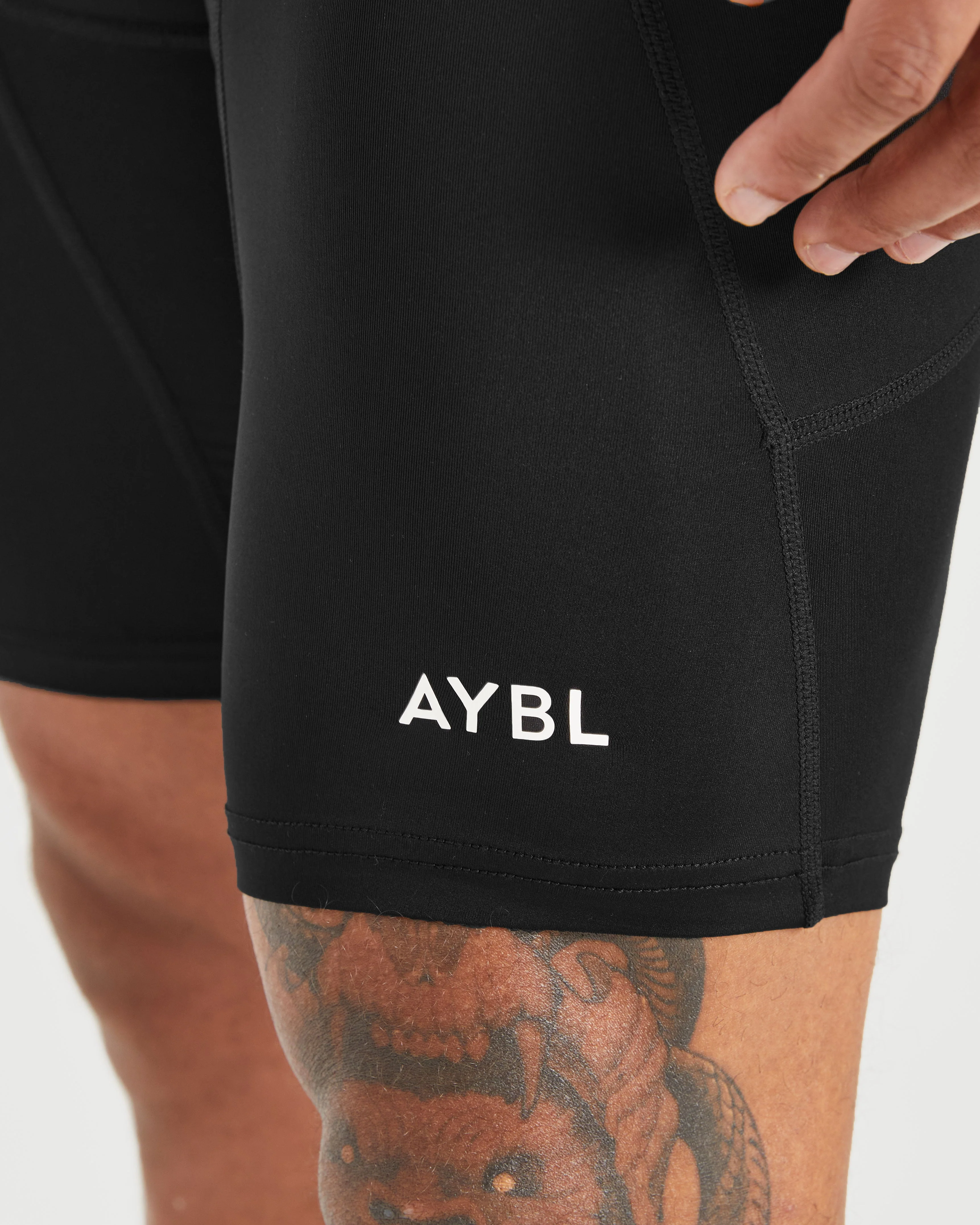 Essential Base Layer Shorts - Noir - Image 5