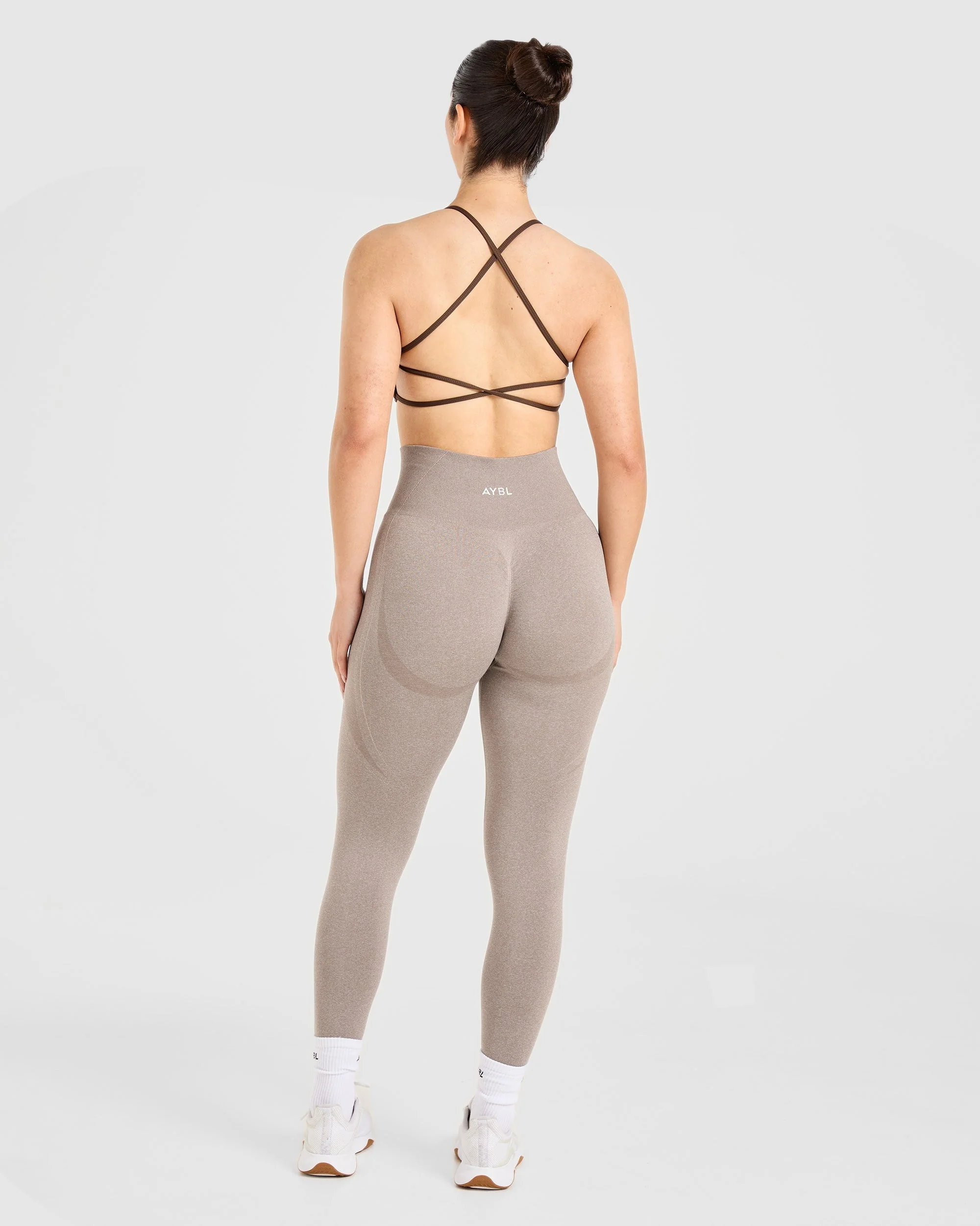 Essential Crossback Sports Bra - Deep Cocoa Brun - Image 4