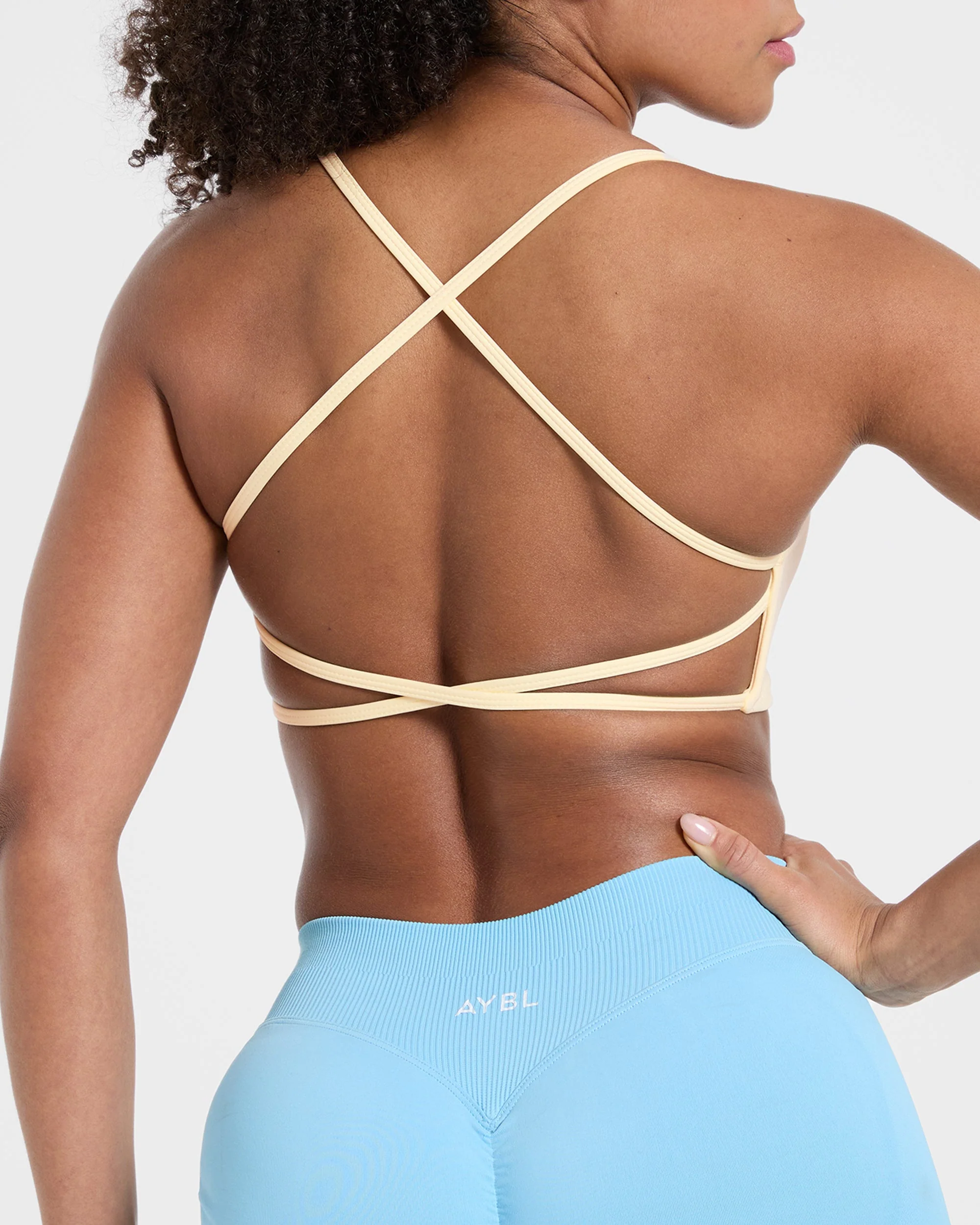 Essential Crossback Sports Bra - Jaune - Image 8