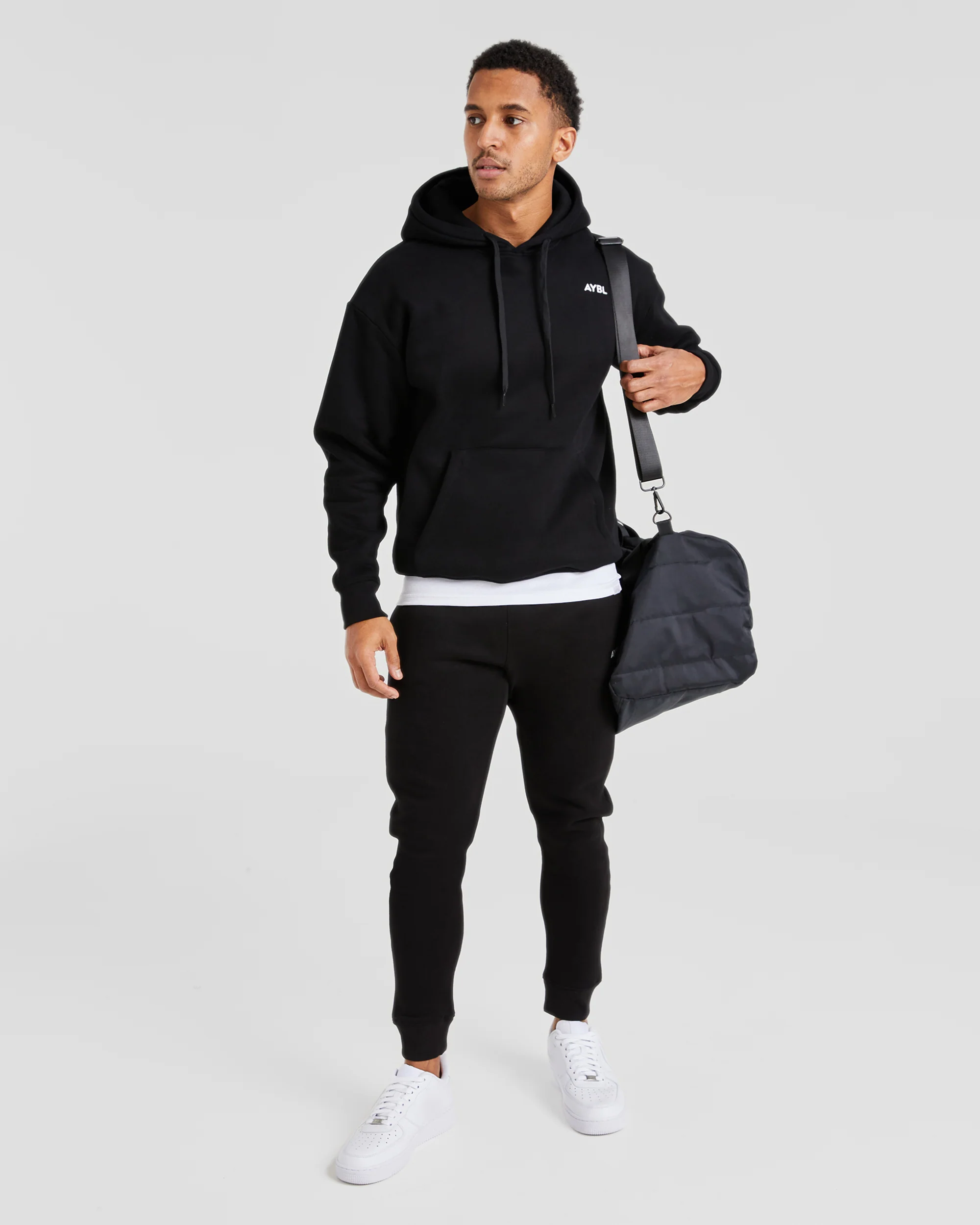 Essential Hoodie - Noir - Image 8