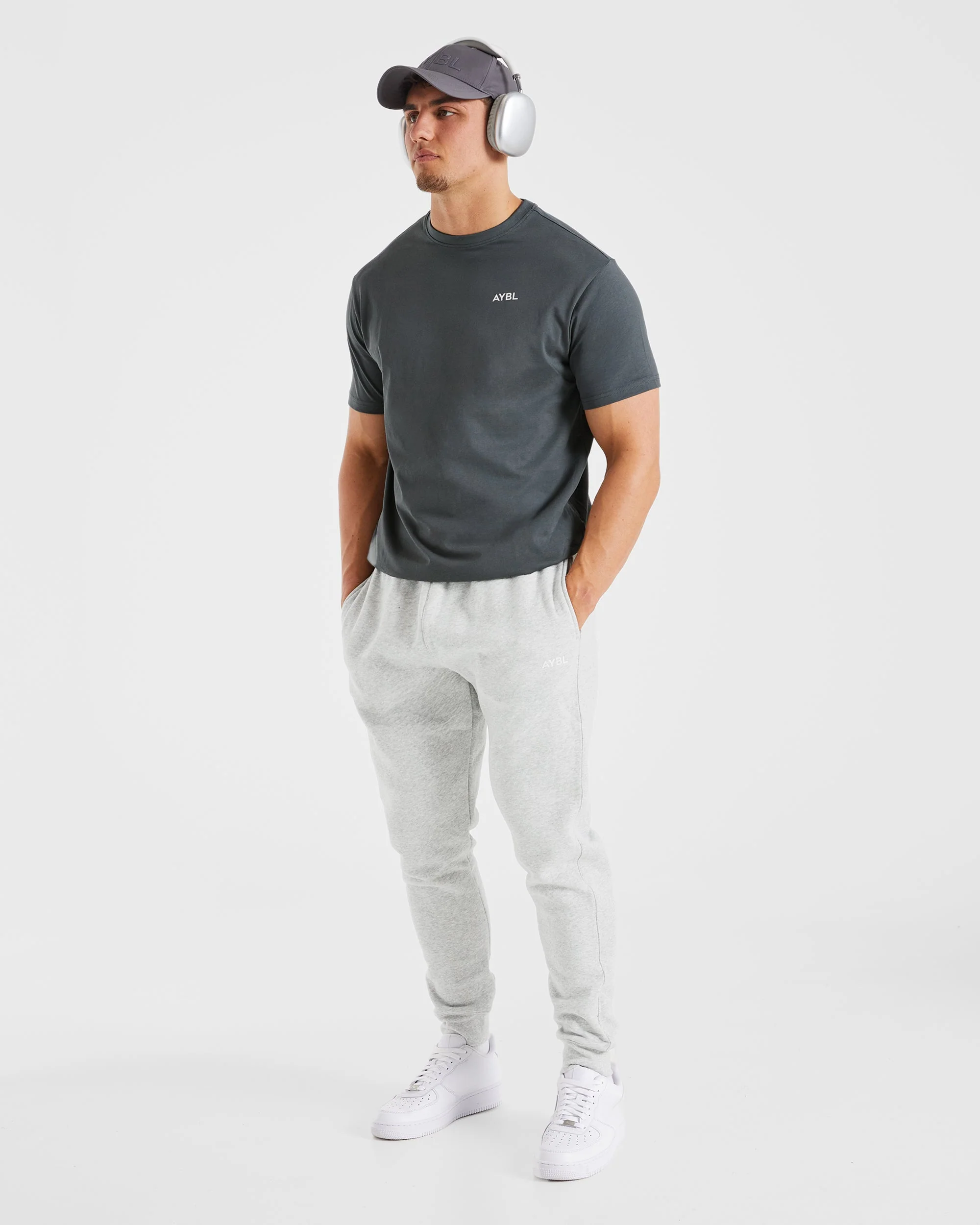 Essential Joggers - Gris Marl - Image 7