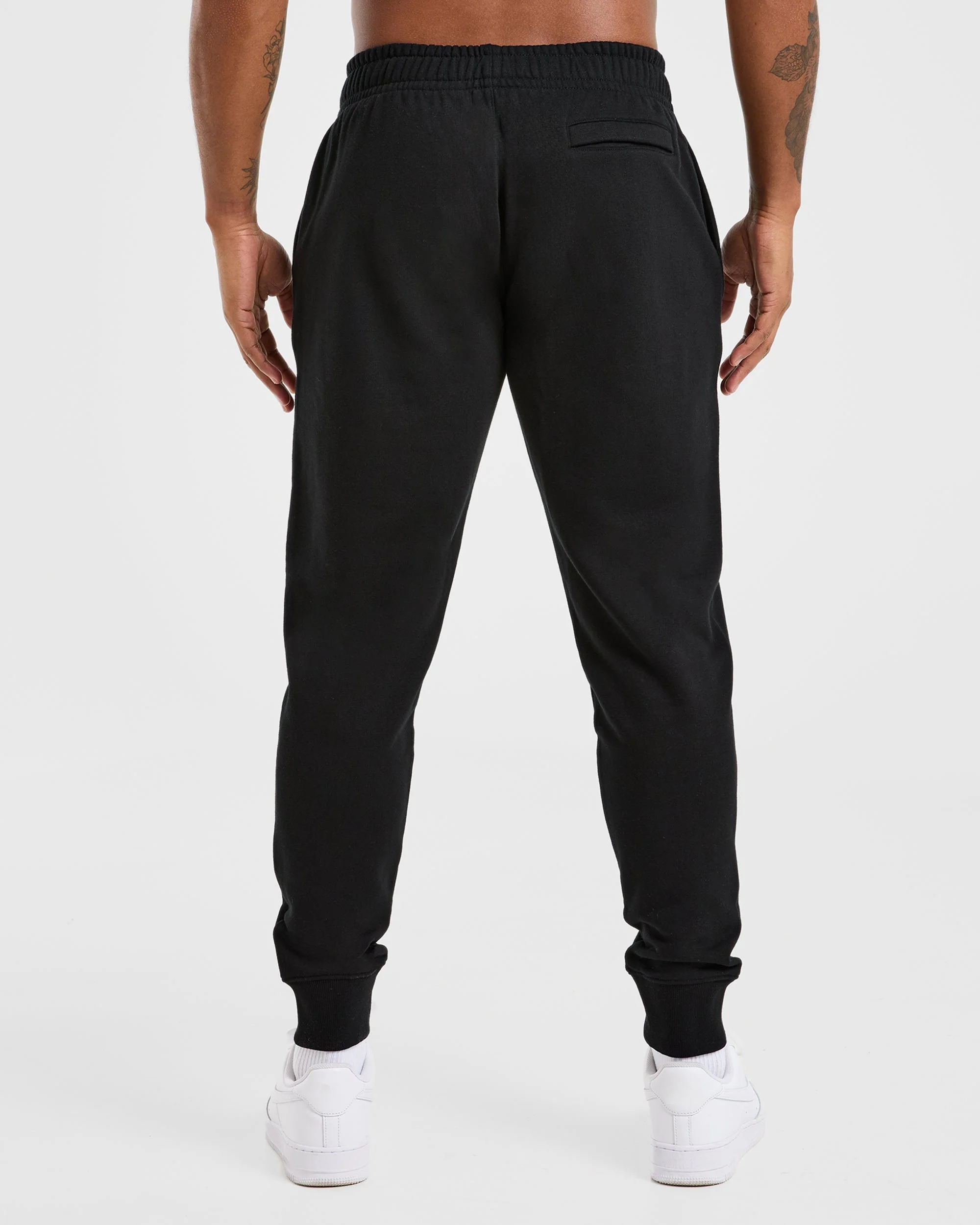 Essential Lightweight Joggers - Noir - Image 2