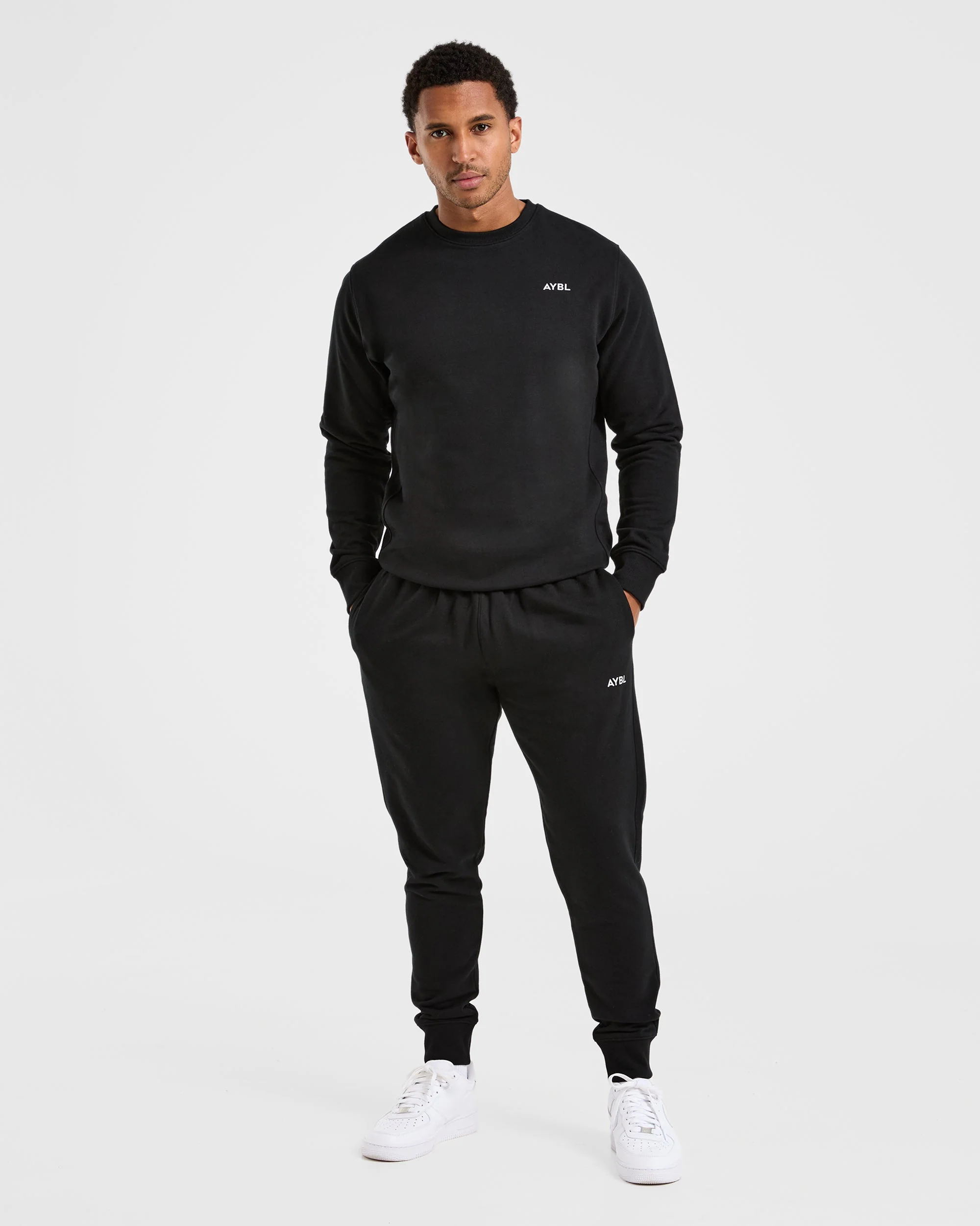 Essential Lightweight Sweater - Noir - Image 3