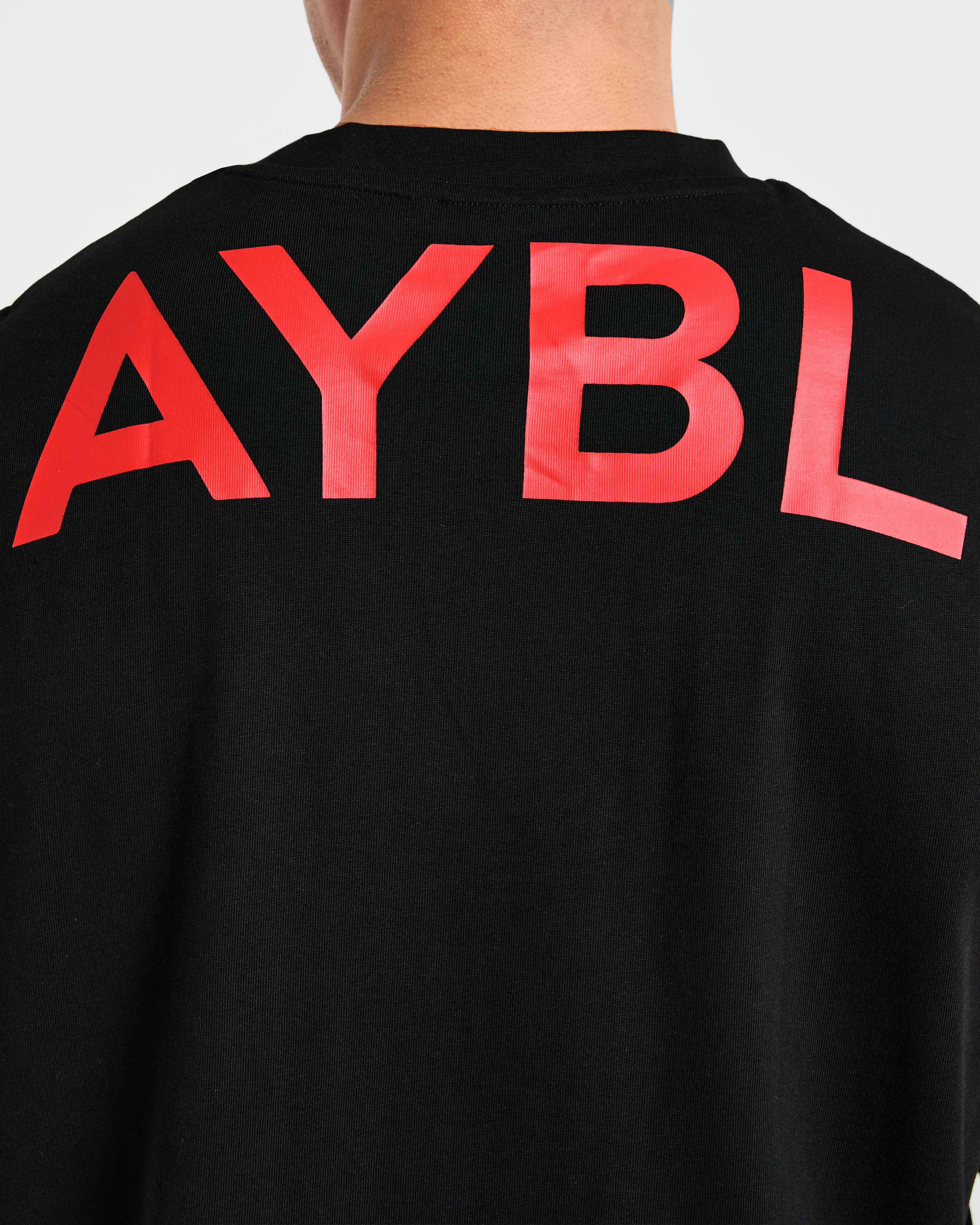 Essential Oversized Graphic Tank - Noir/Rouge - Image 6