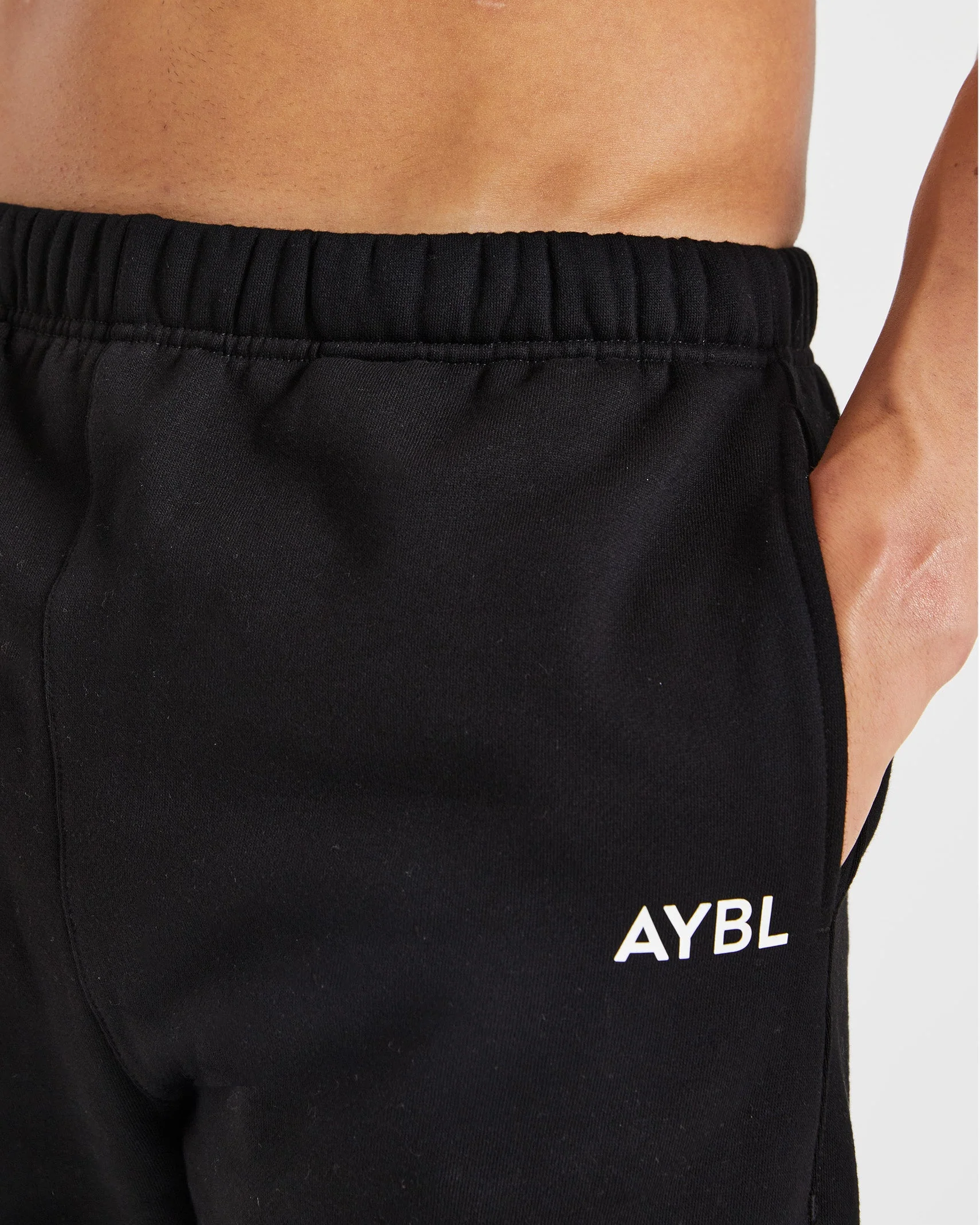 Essential Oversized Joggers - Noir - Image 6