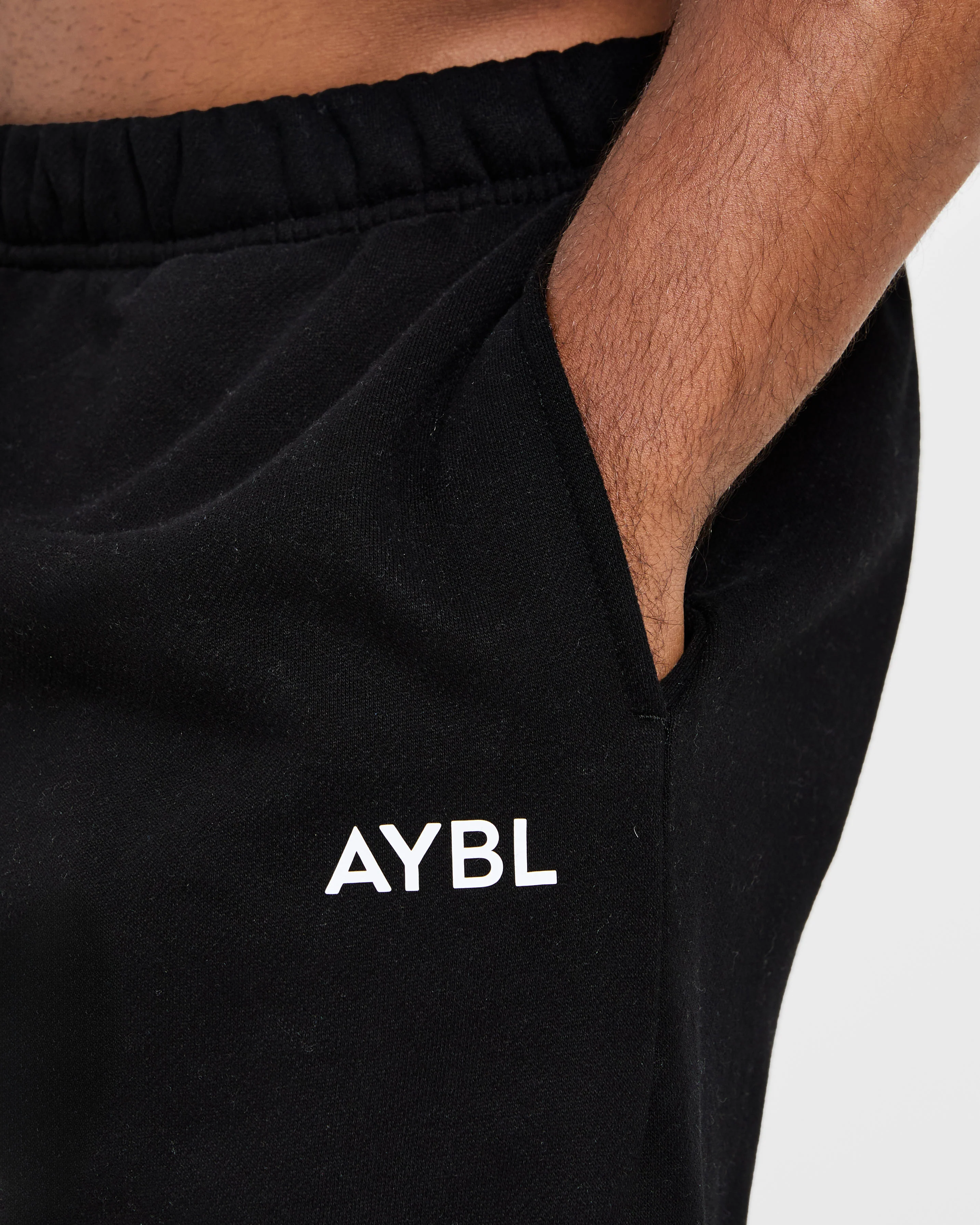 Essential Oversized Straight Leg Joggers - Noir - Image 5