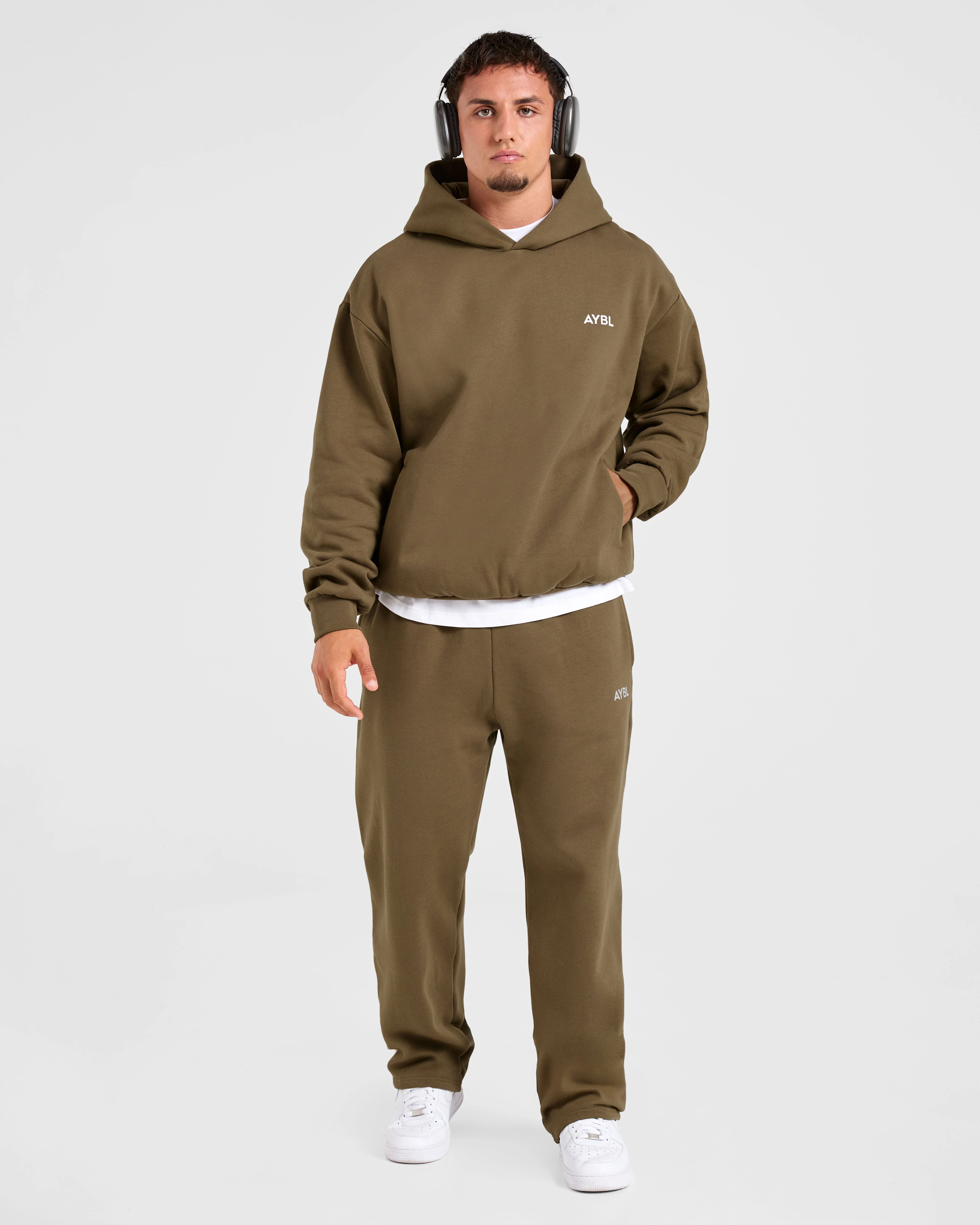Essential Oversized Straight Leg Joggers- Olive Vert - Image 7