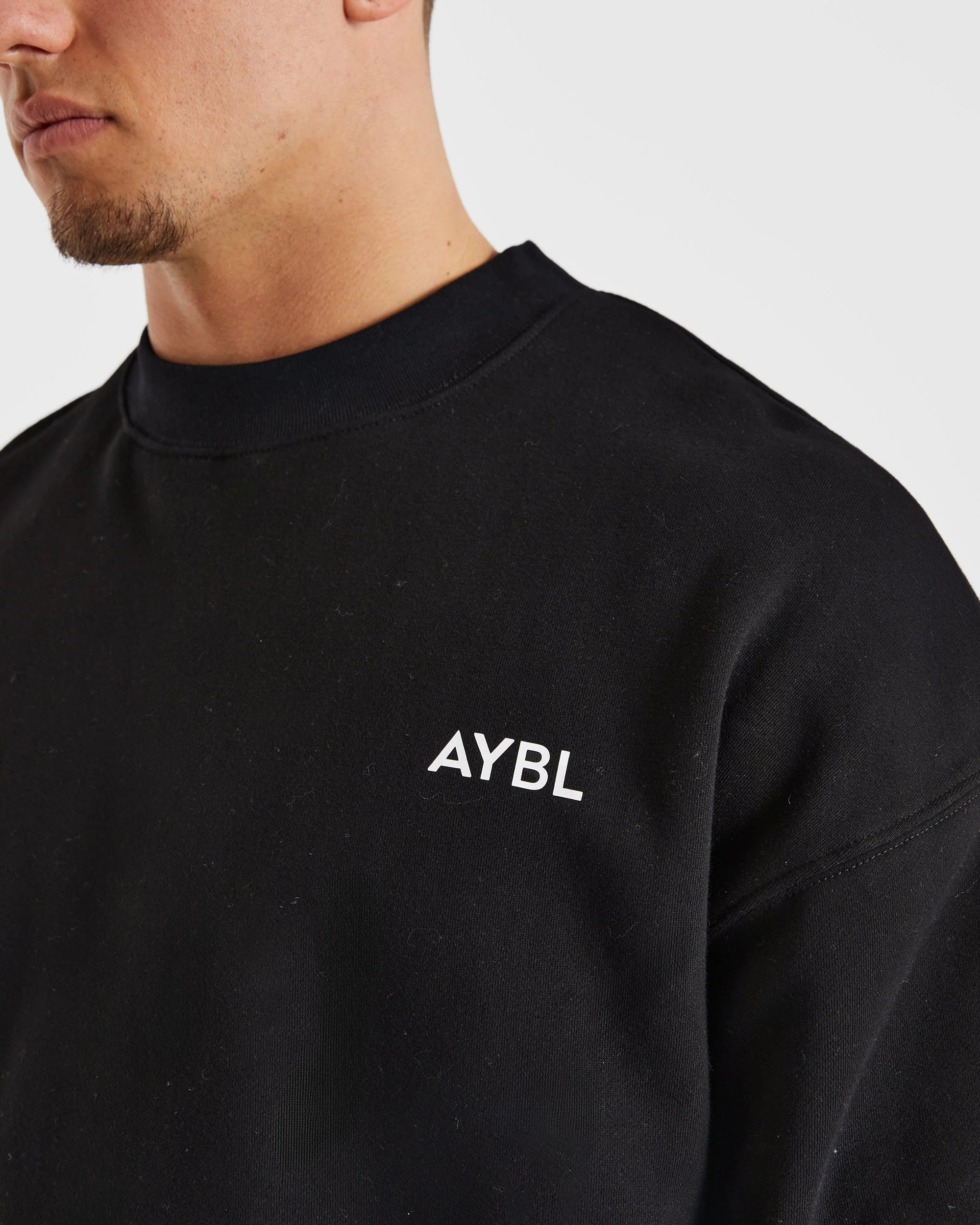 Essential Oversized Sweater - Noir - Image 6