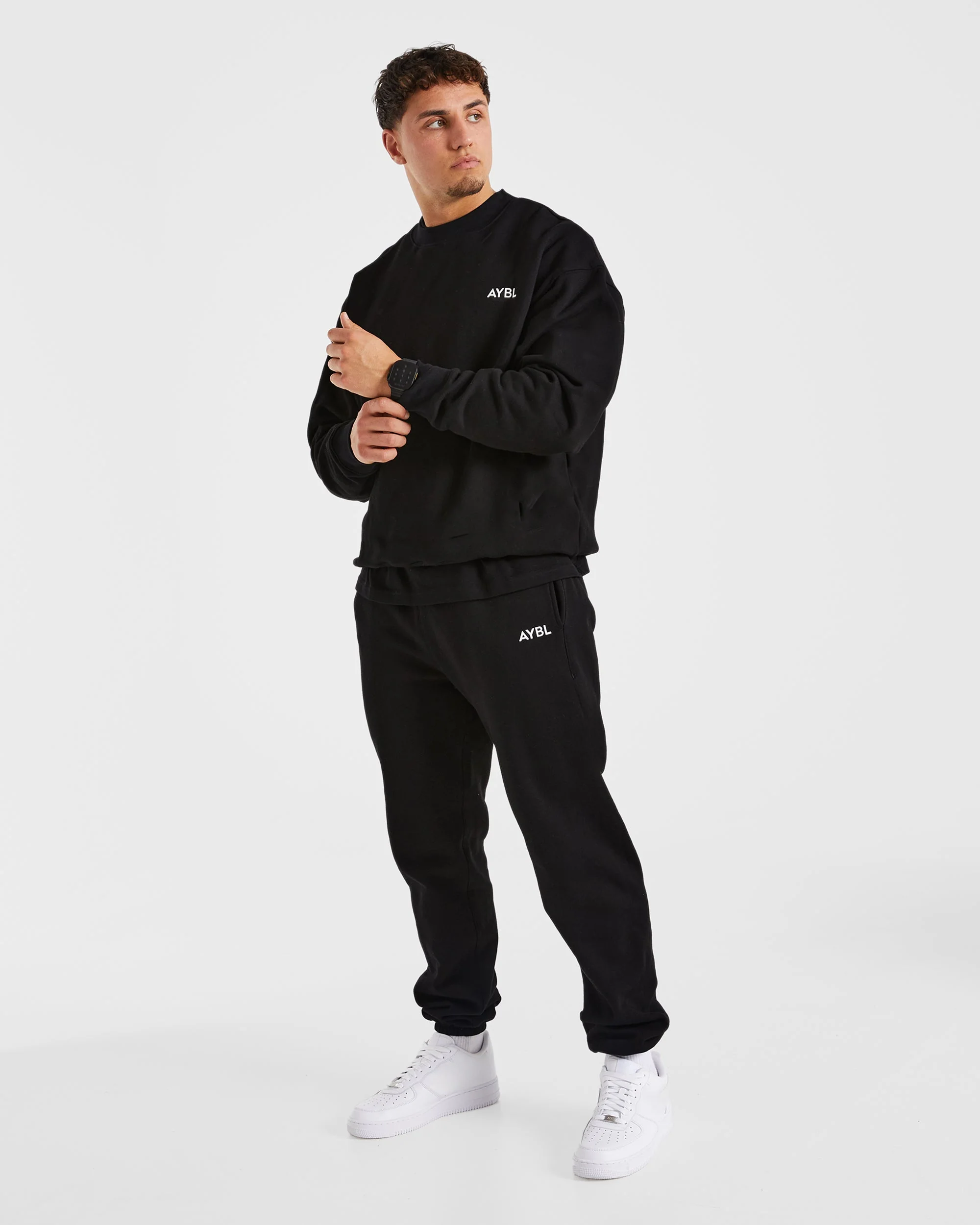 Essential Oversized Sweater - Noir - Image 7