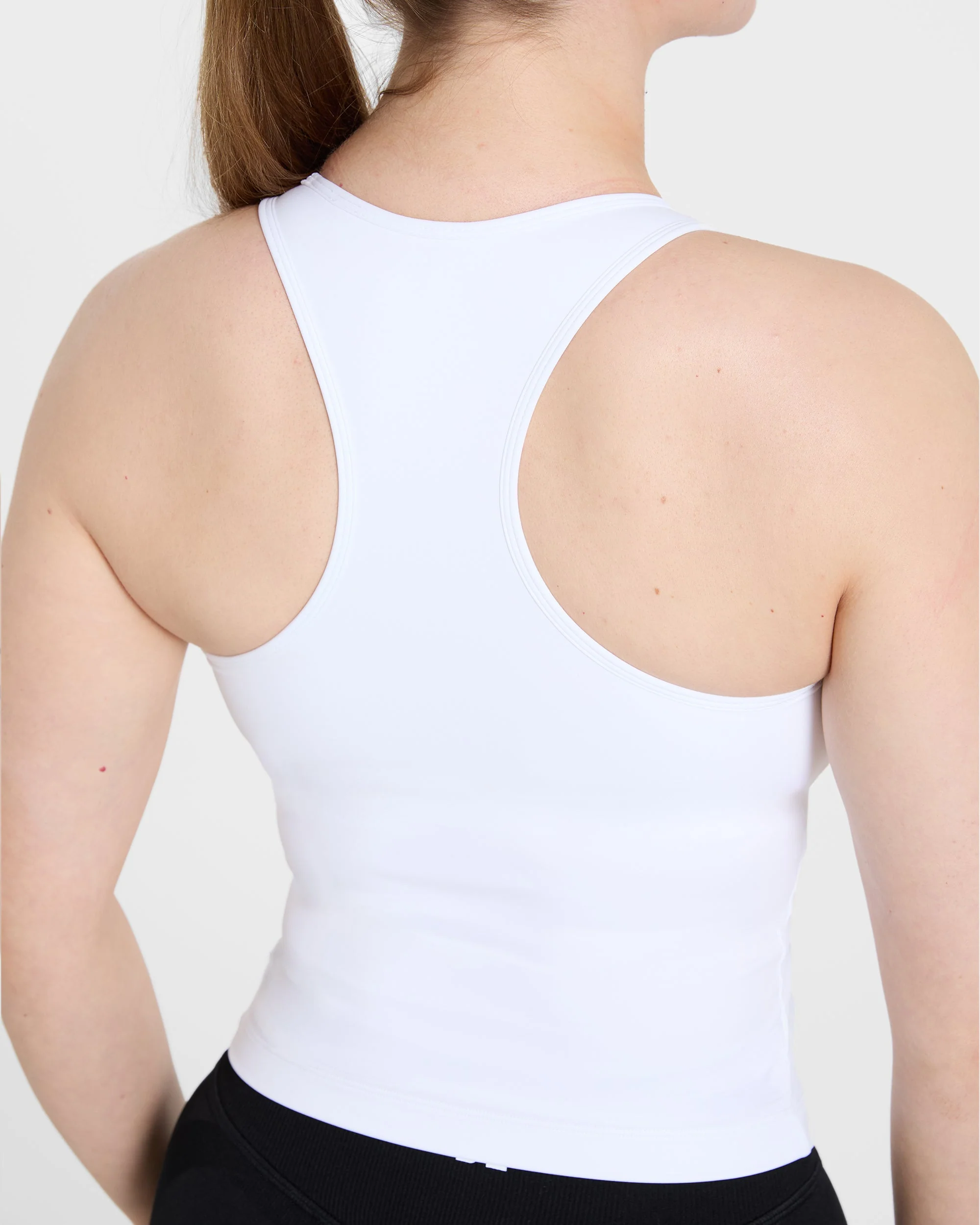 Essential Racerback Tank Top - Blanc - Image 6