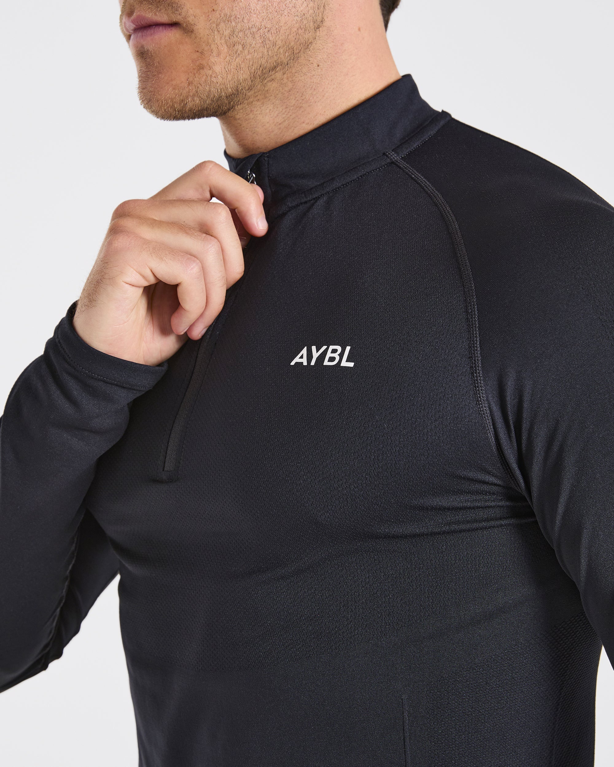 Essential Seamless 1/4 Zip Pullover - Noir - Image 5