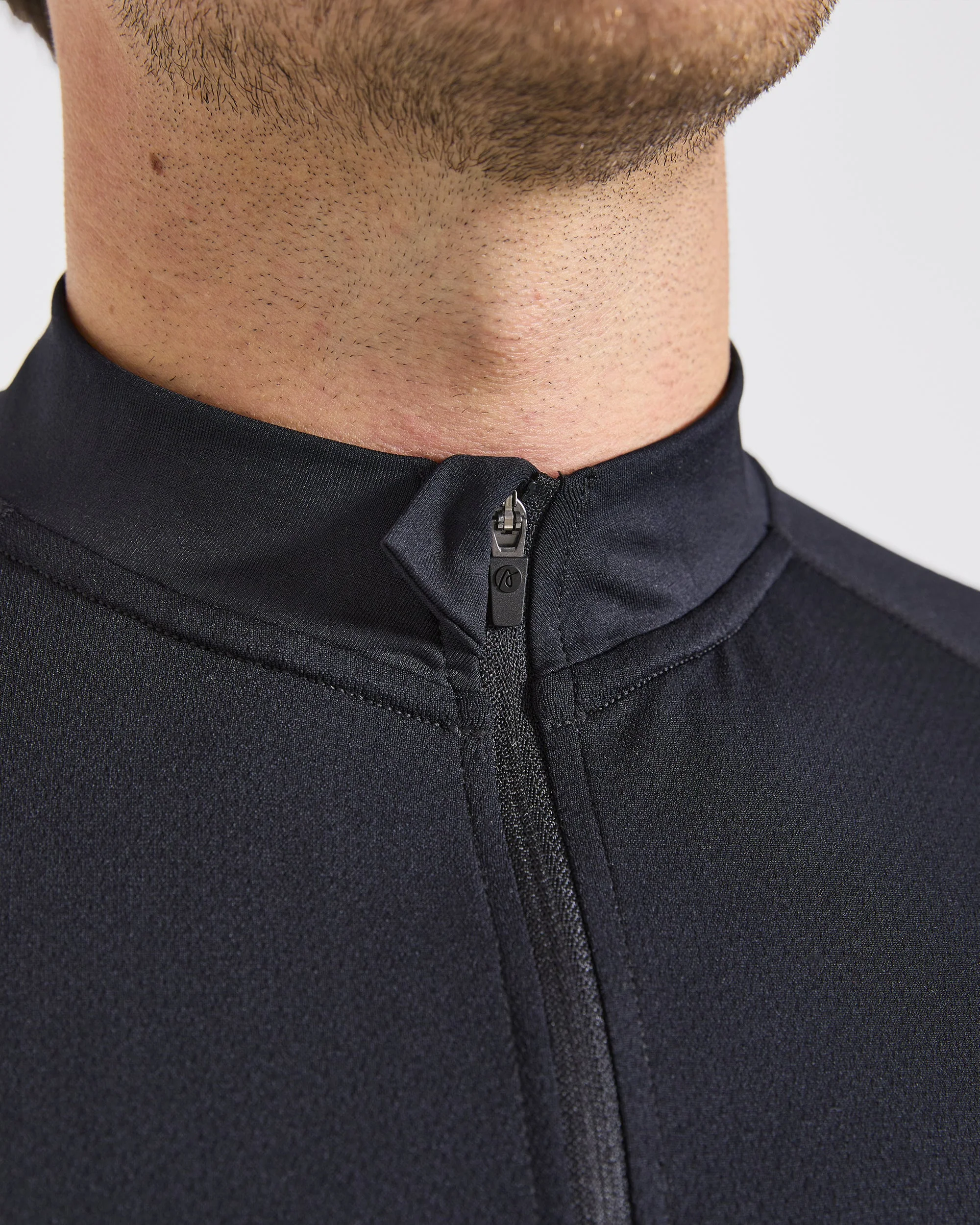 Essential Seamless 1/4 Zip Pullover - Noir - Image 6