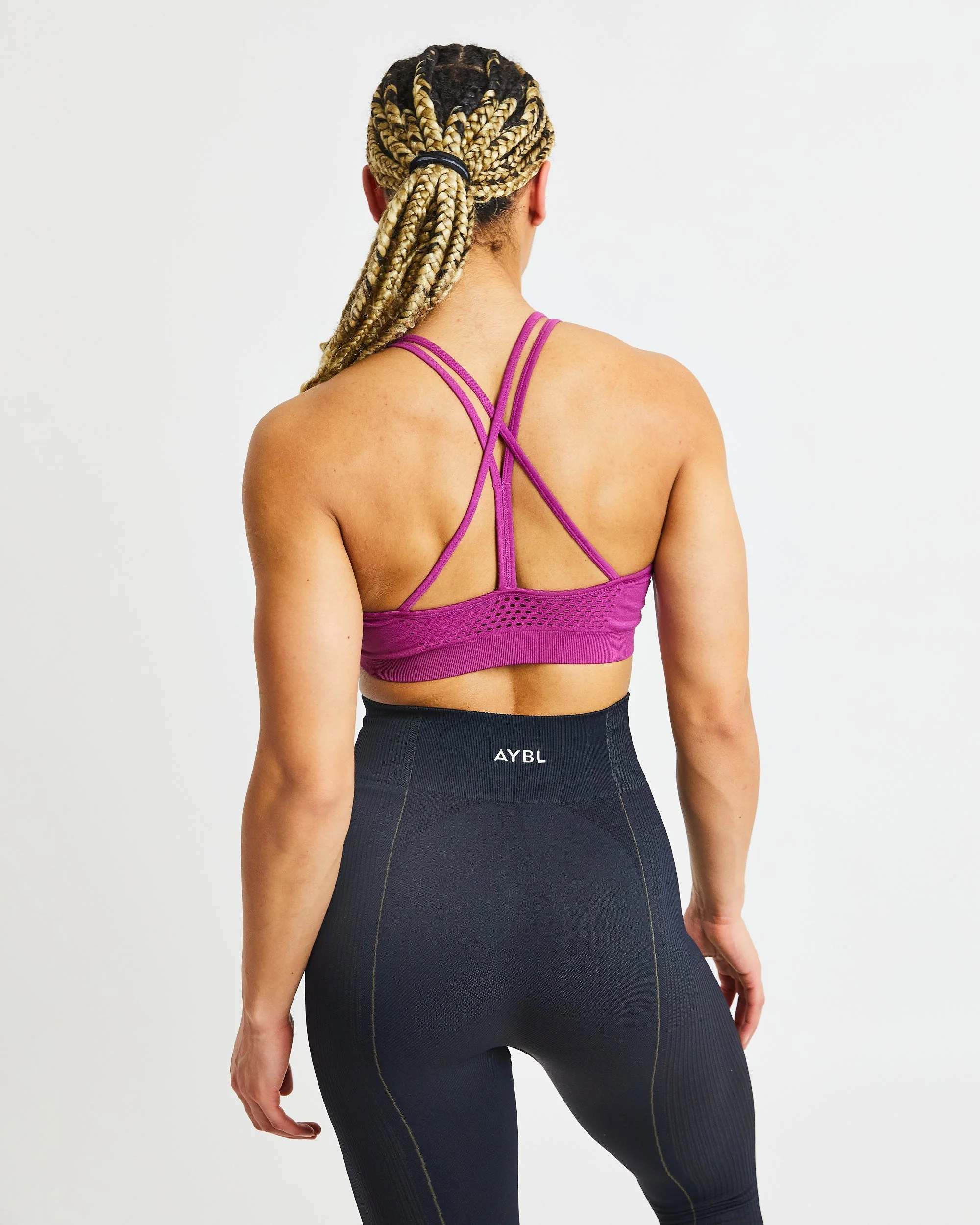 Essential Seamless Strappy Sports Bra - Magenta - Image 10