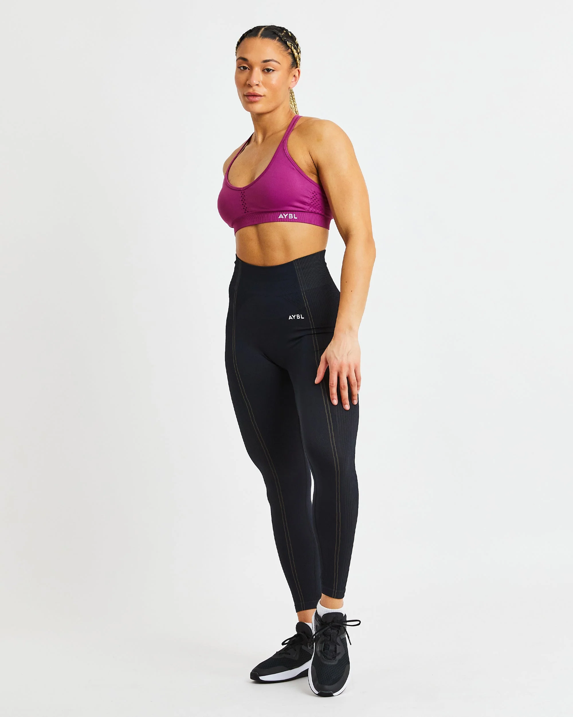 Essential Seamless Strappy Sports Bra - Magenta - Image 11