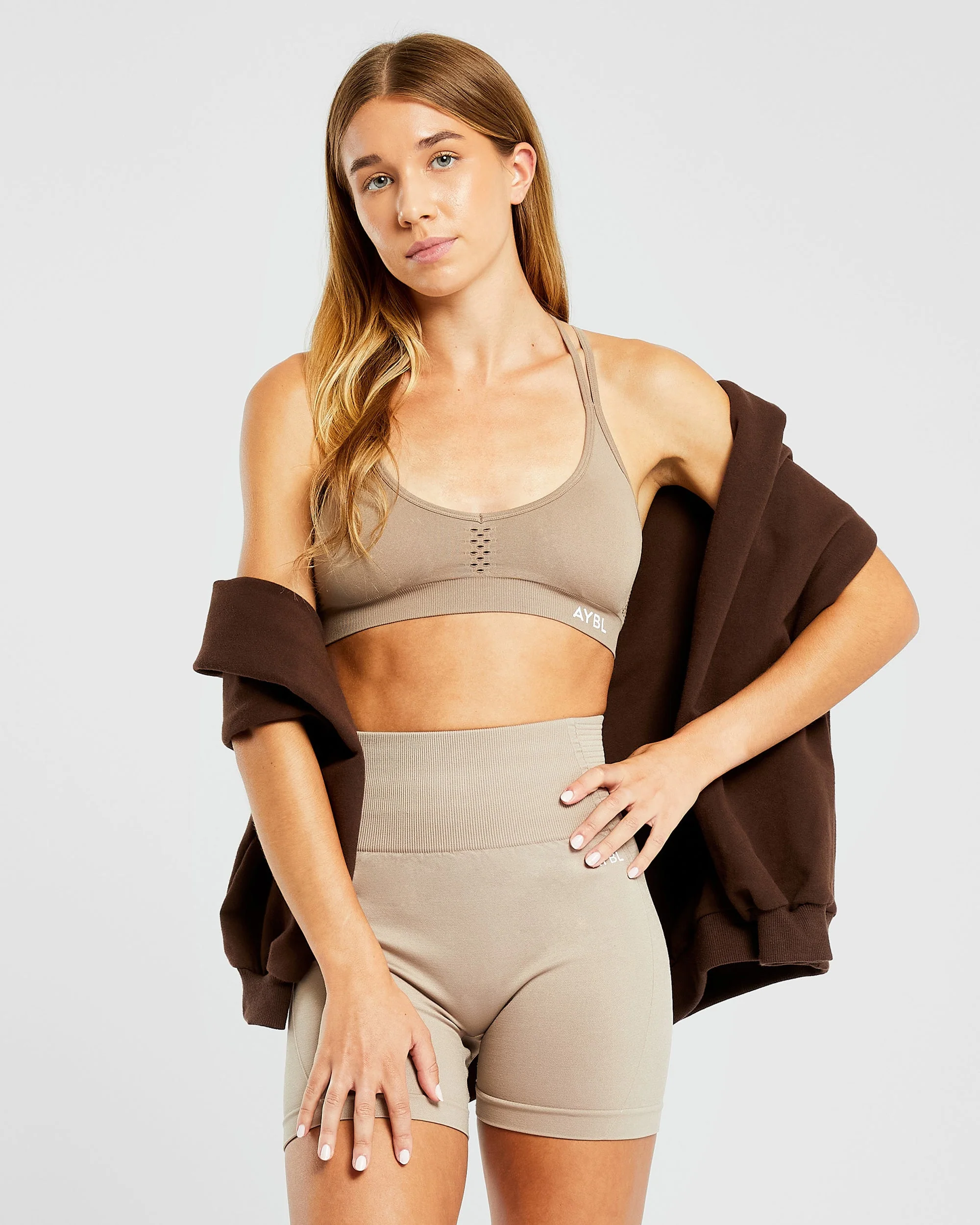 Essential Seamless Strappy Sports Bra - Muted Mocha - Image 8