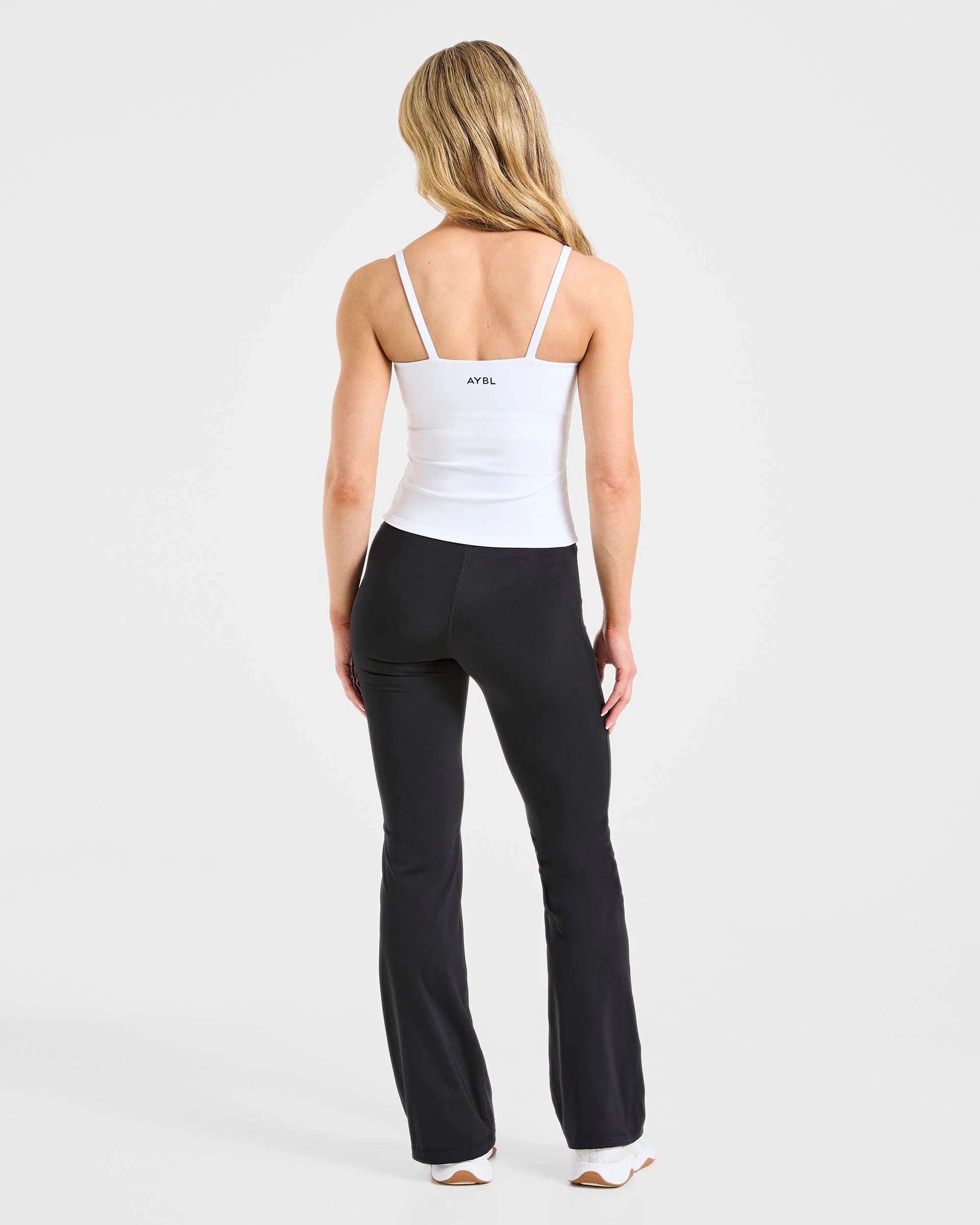 Essential Strappy Tank Top - Blanc - Image 4