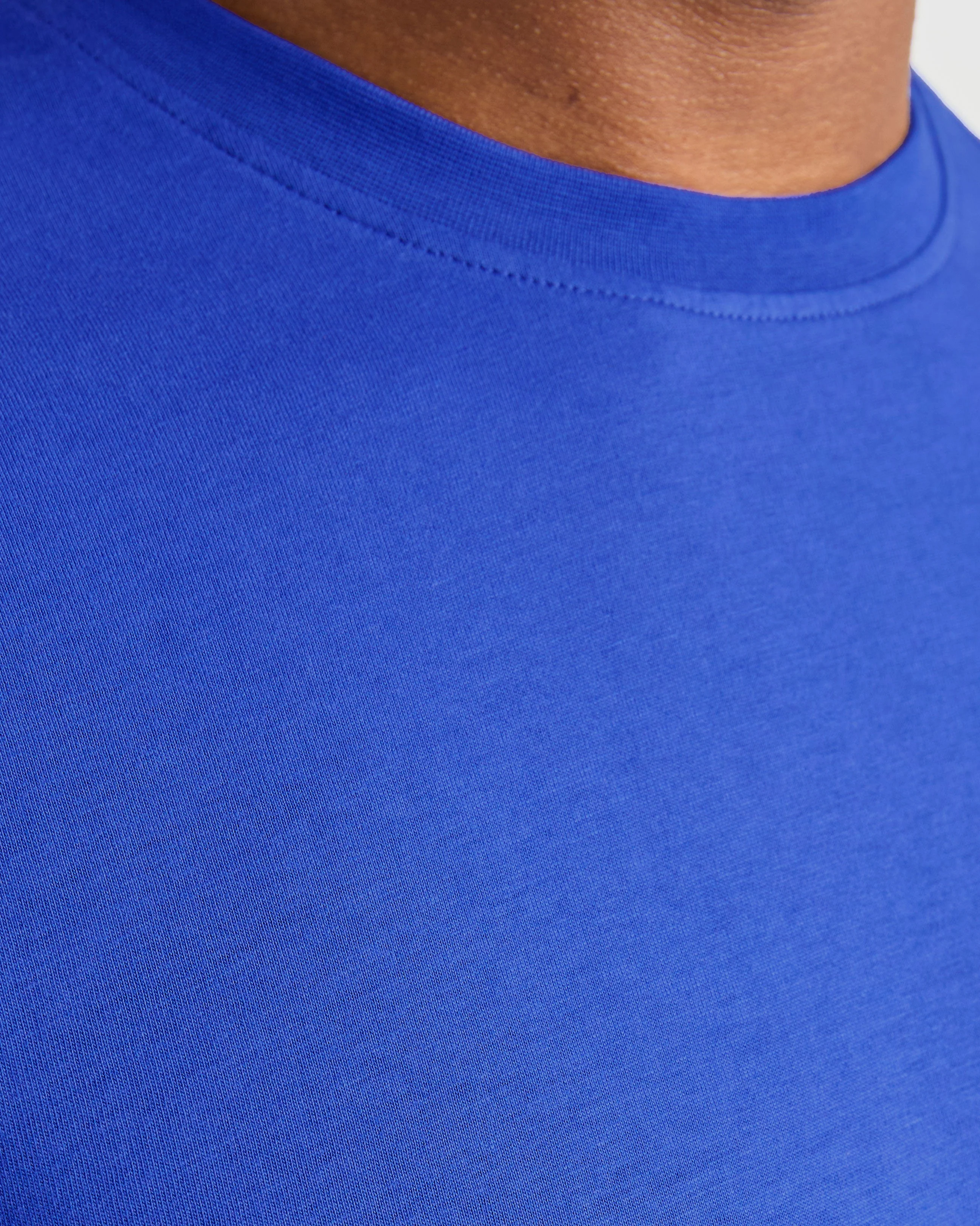 Essential T Shirt - Cobalt Bleu - Image 6