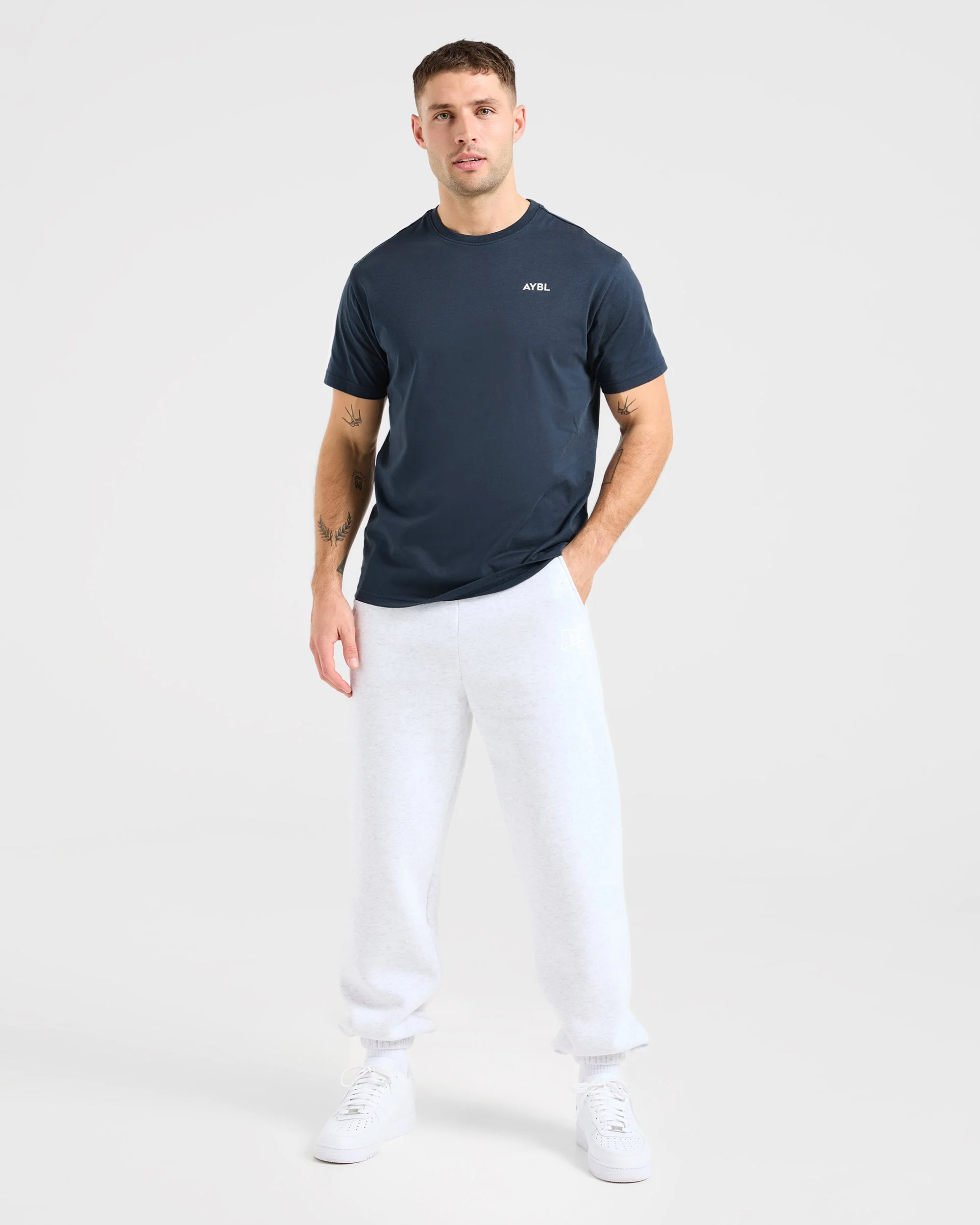 Essential T Shirt - Navy Bleu - Image 3