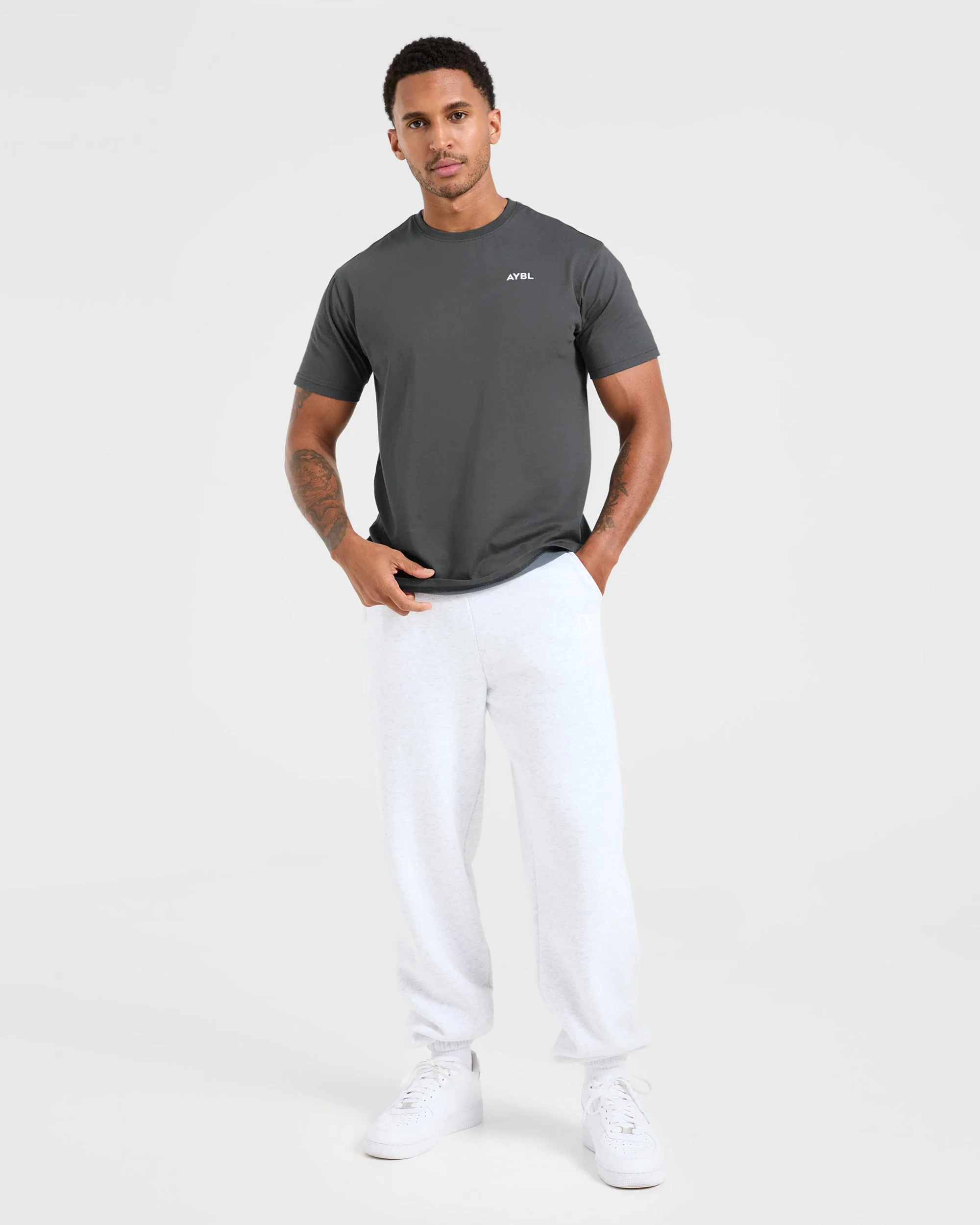 Essential T Shirt - Smoke Gris - Image 7