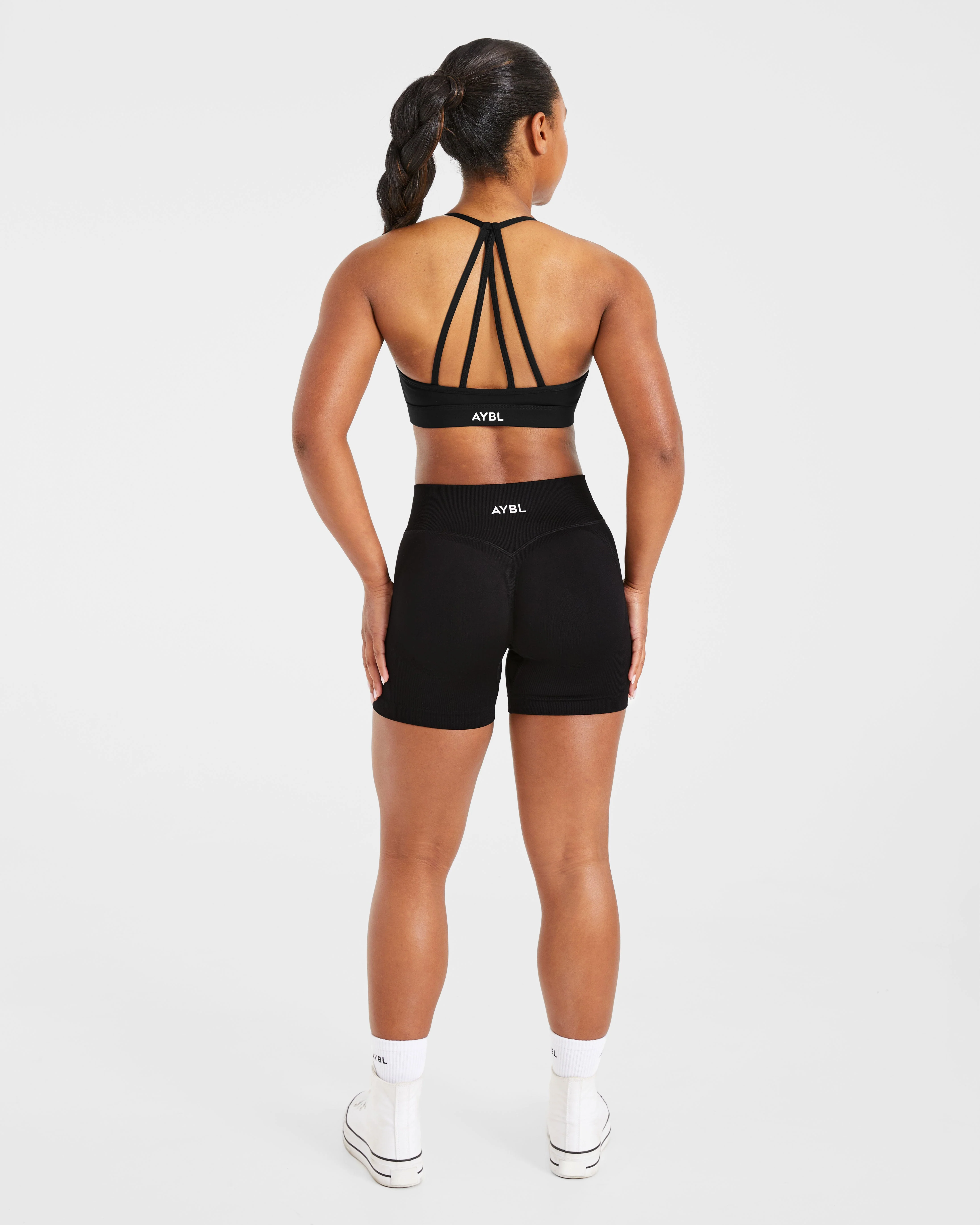 Essential V Neck Strappy Sports Bra - Noir - Image 4
