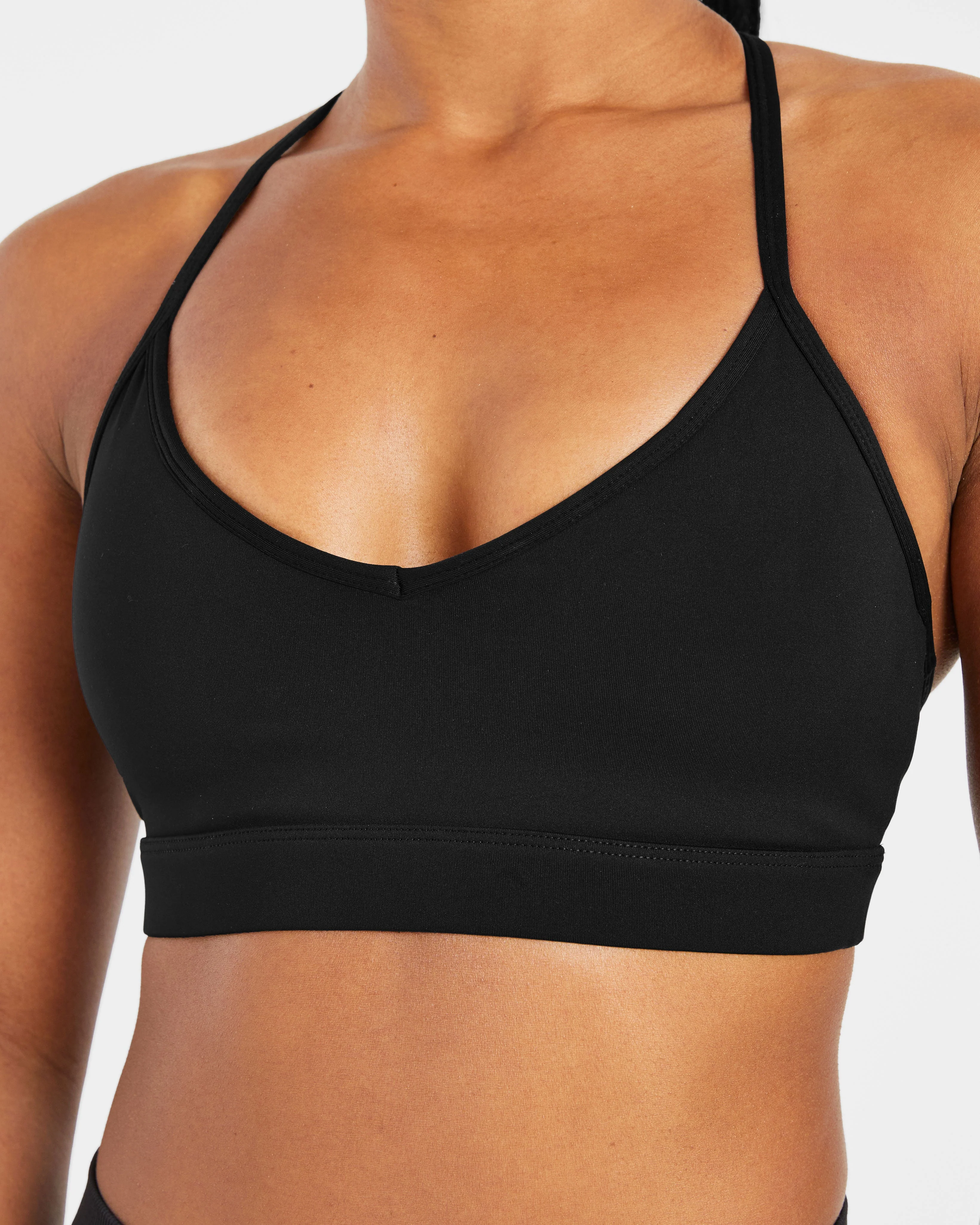Essential V Neck Strappy Sports Bra - Noir - Image 5
