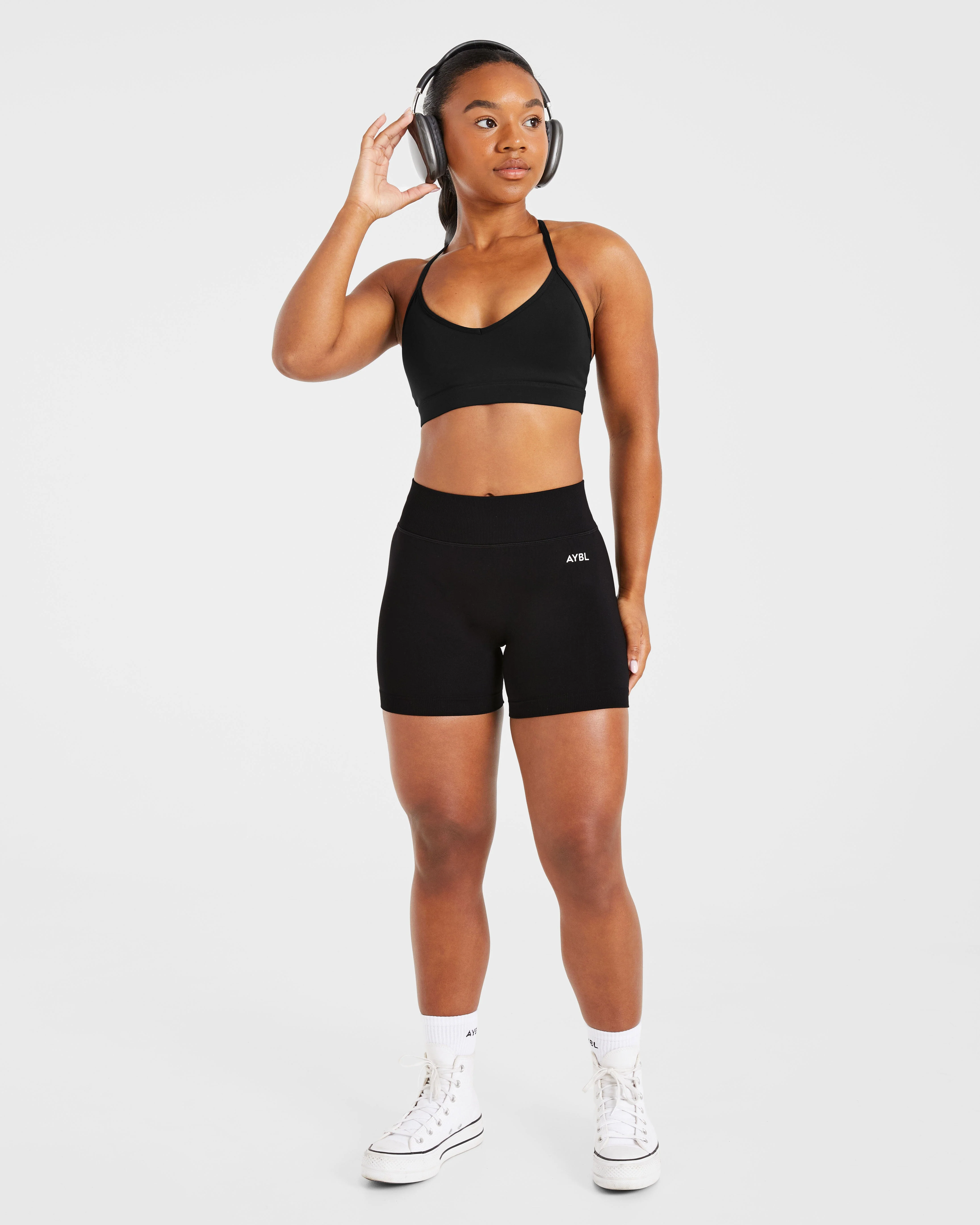 Essential V Neck Strappy Sports Bra - Noir - Image 7
