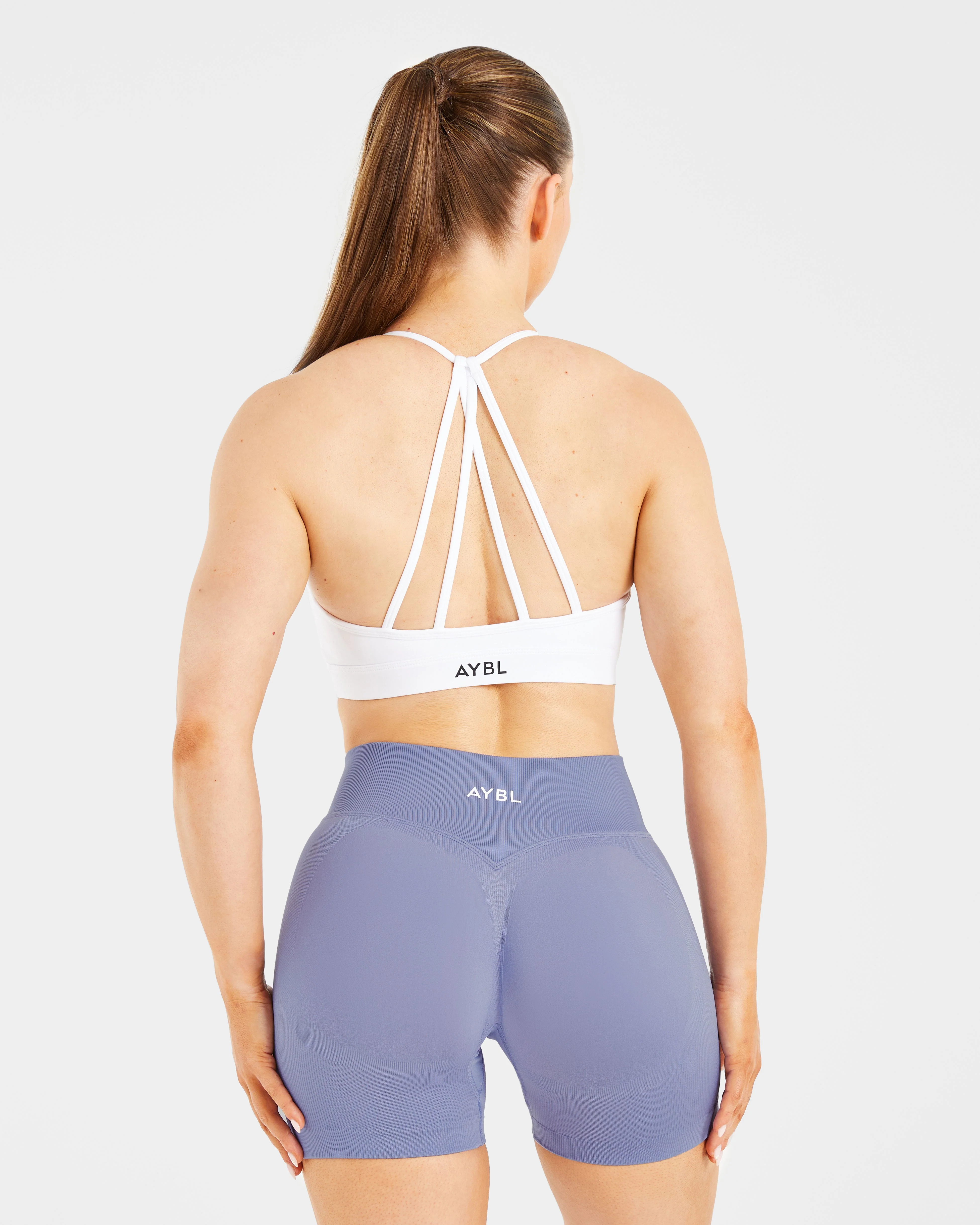 Essential V Neck Strappy Sports Bra - Blanc - Image 2