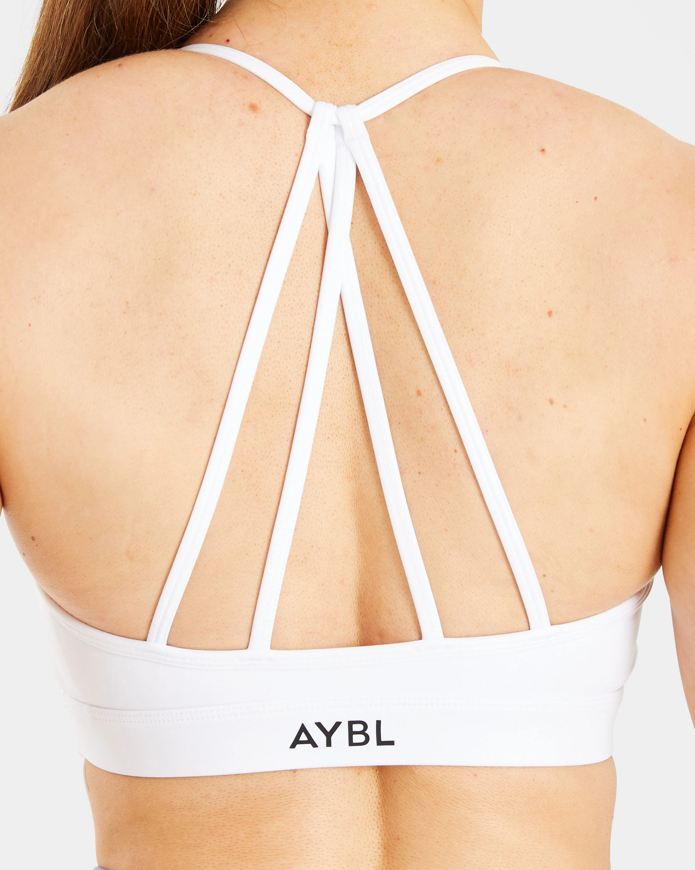 Essential V Neck Strappy Sports Bra - Blanc - Image 6