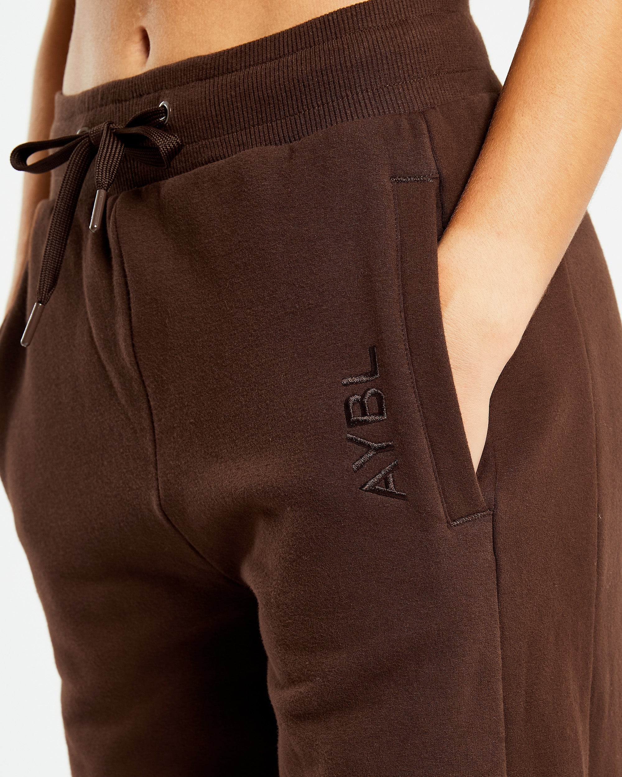 Everyday Relaxed Straight Leg Joggers - Marron - Image 6