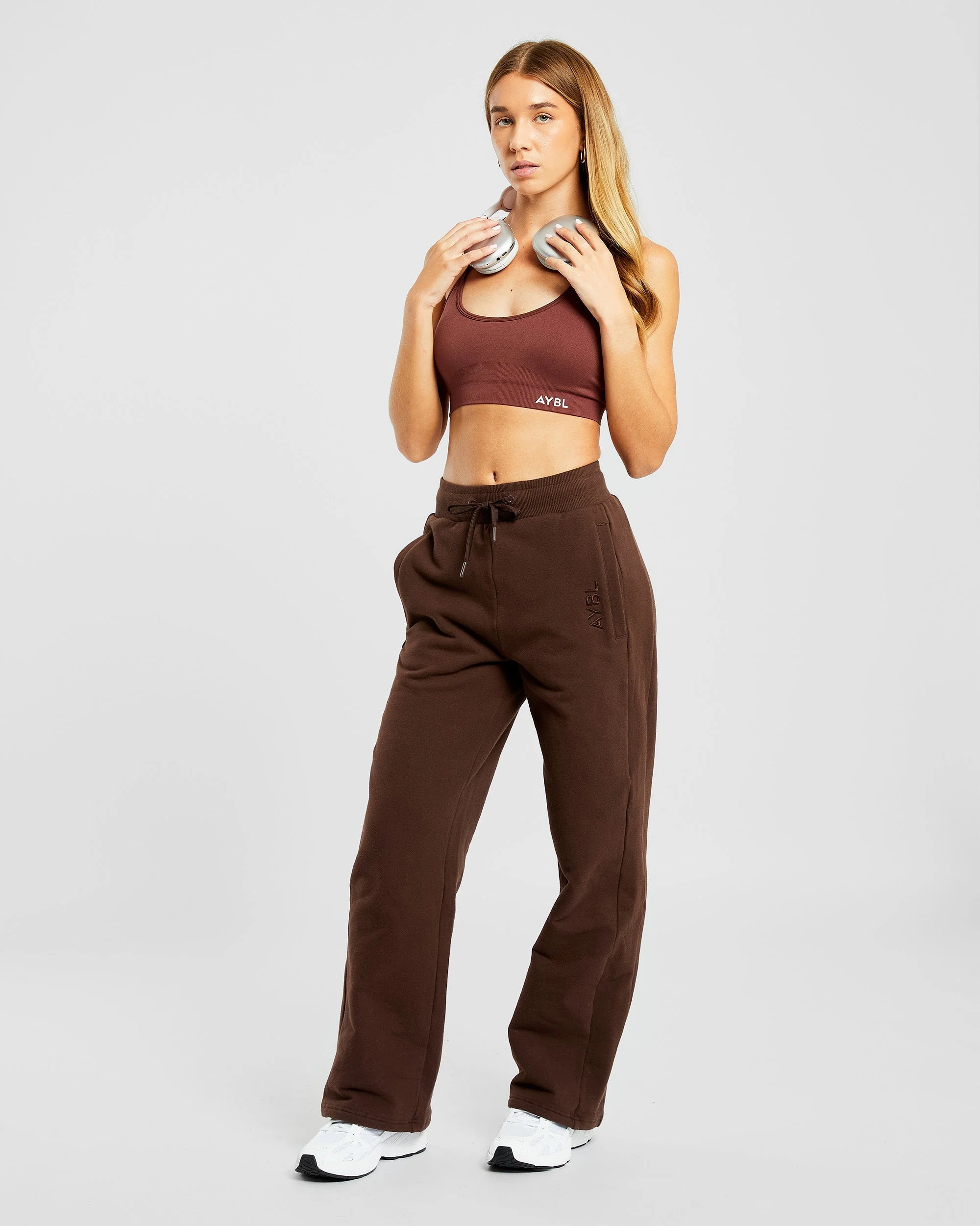 Everyday Relaxed Straight Leg Joggers - Marron - Image 8