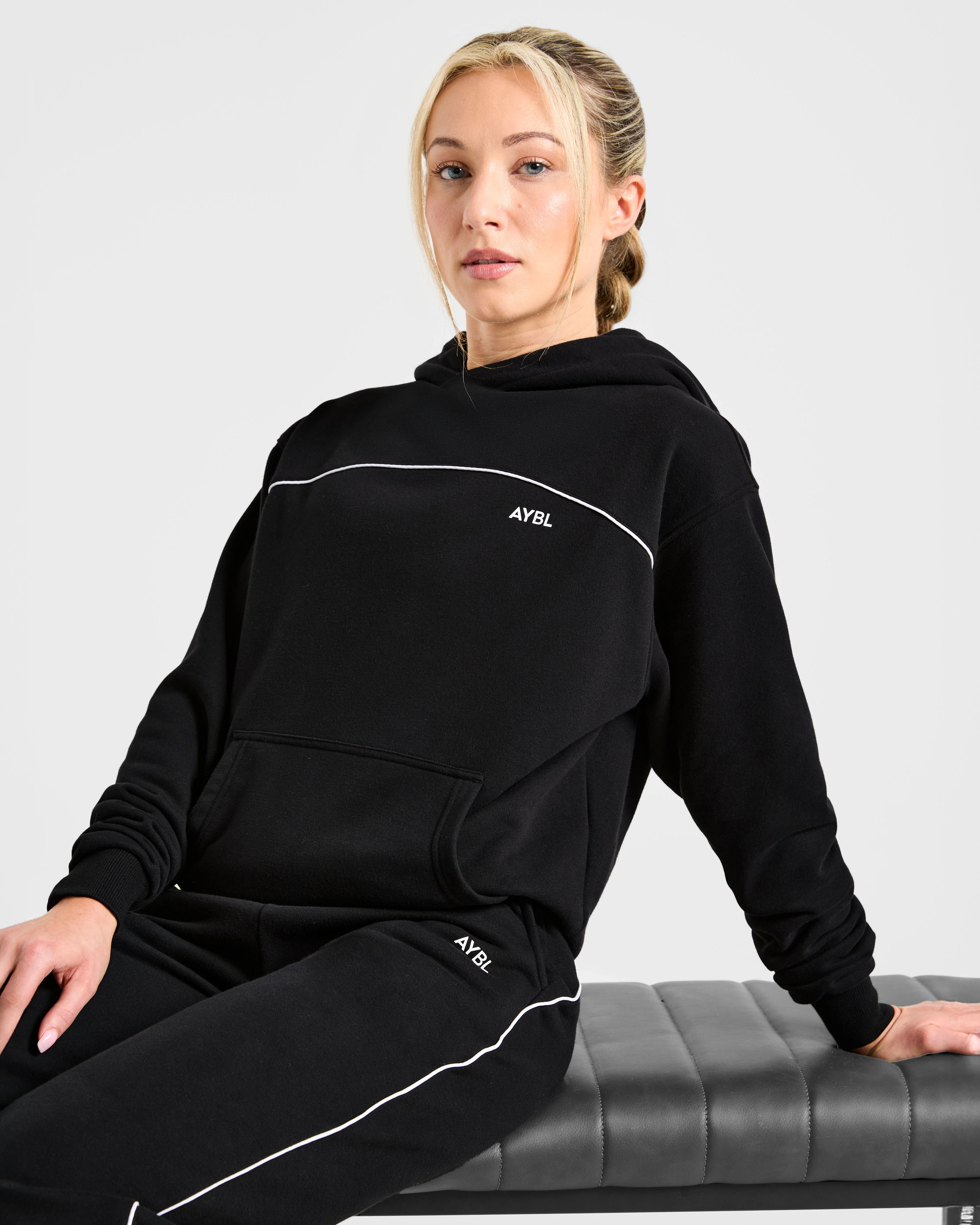 Form Hoodie - Noir - Image 7
