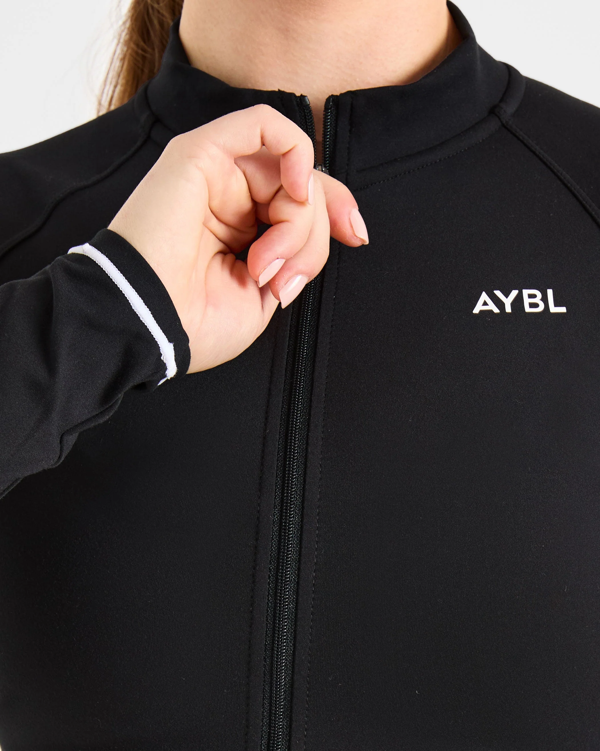 Form Zip Up Jacket - Noir - Image 5