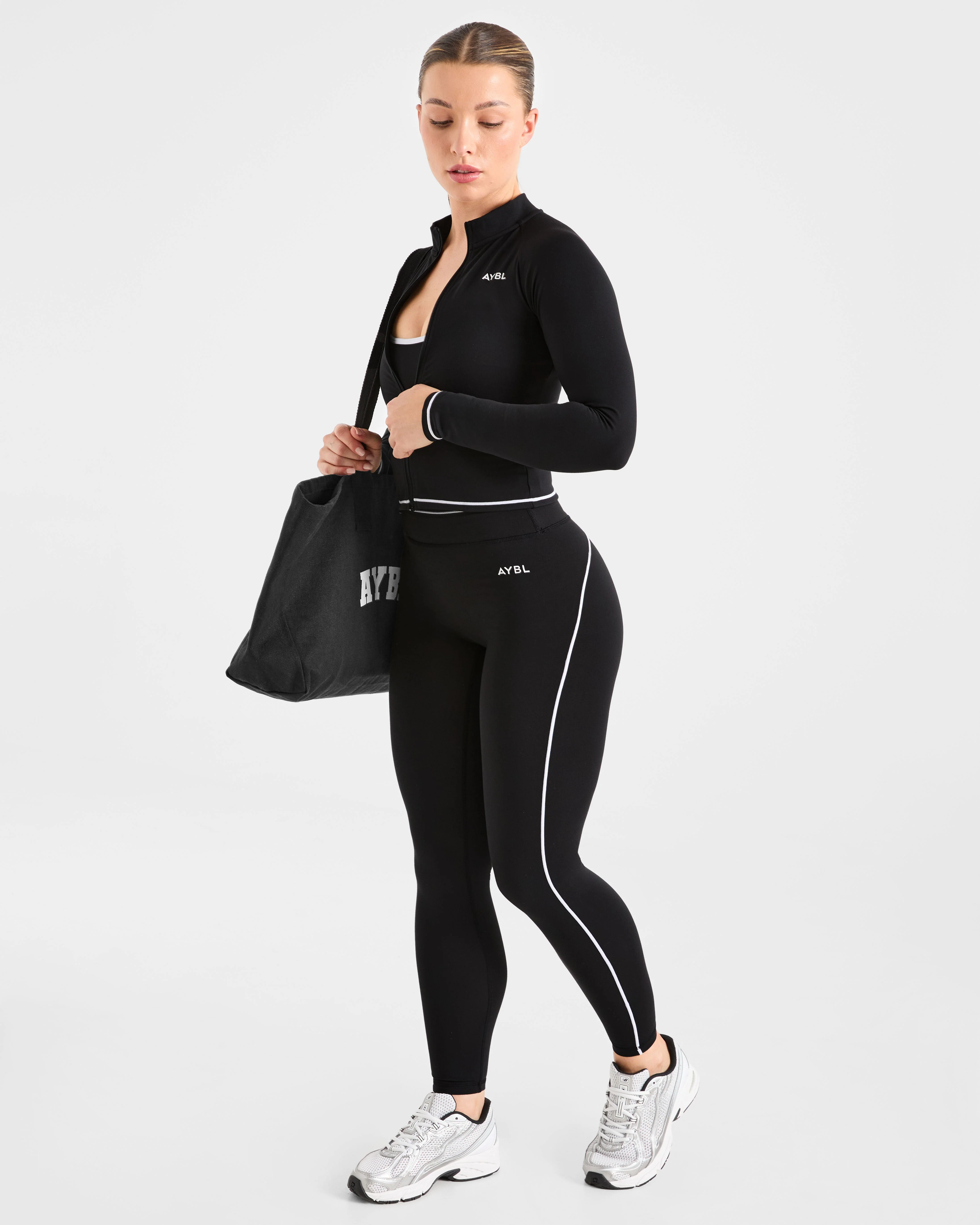 Form Zip Up Jacket - Noir - Image 7