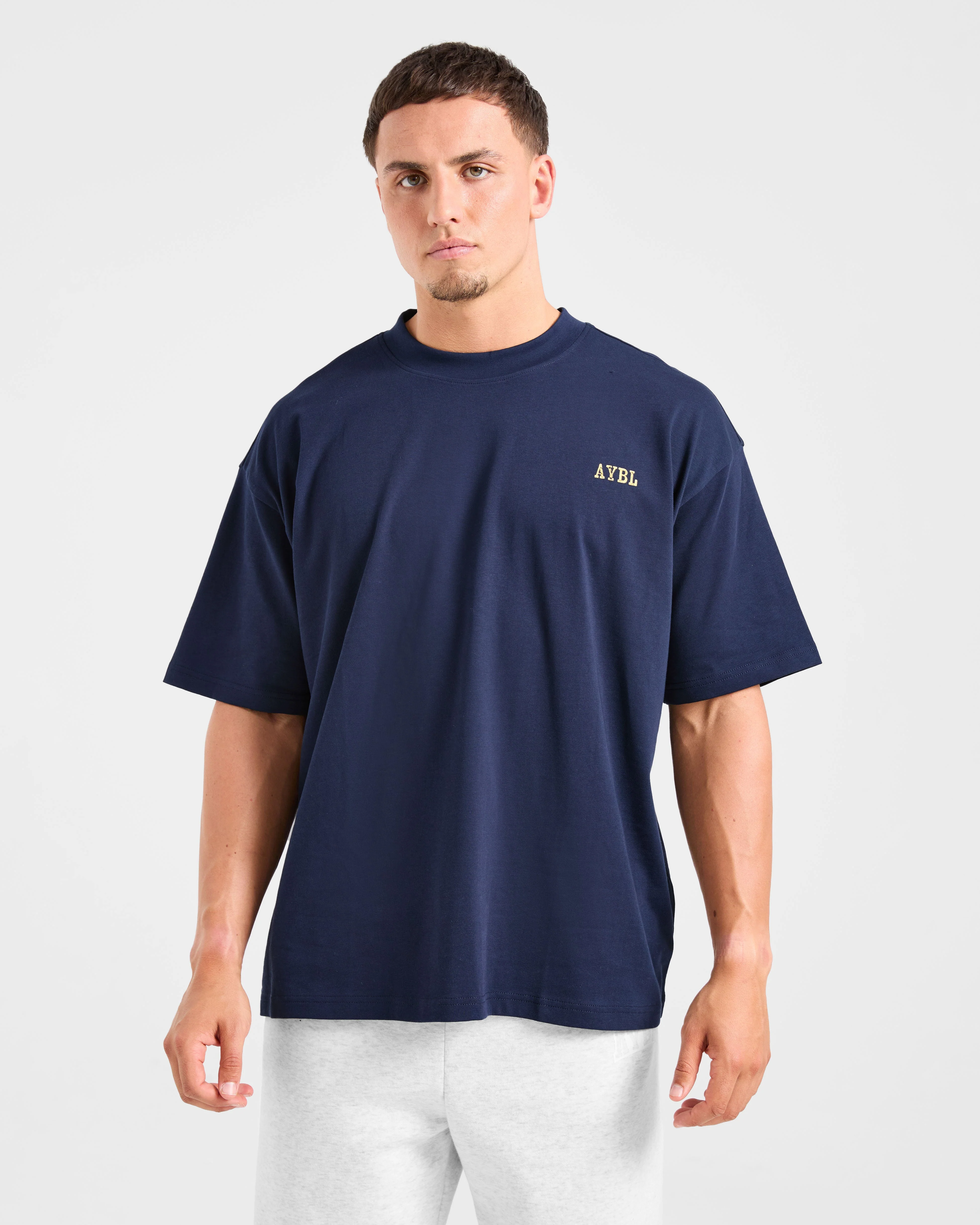 Lifting Essentials Oversized T Shirt - Navy/Jaune - Image 2