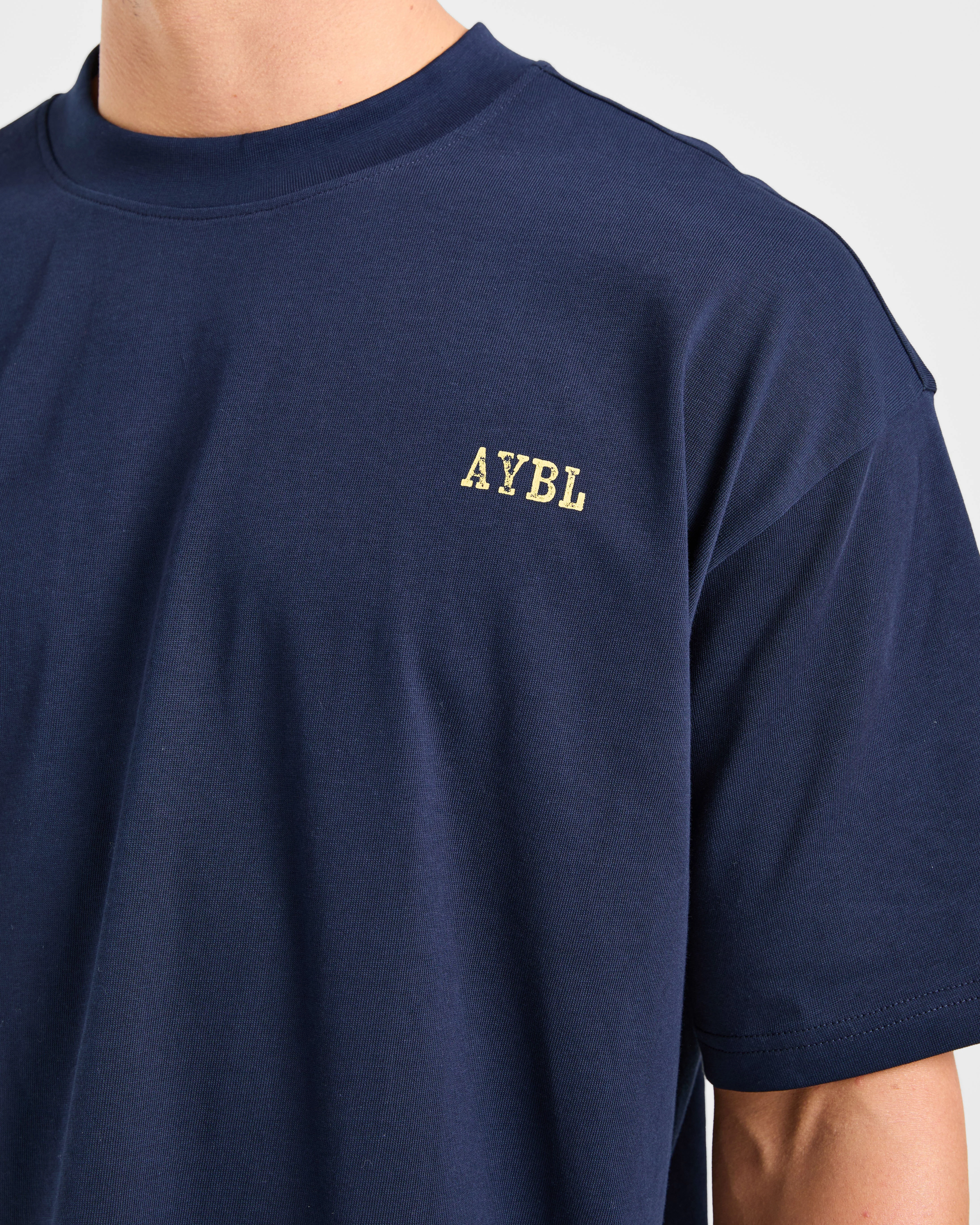 Lifting Essentials Oversized T Shirt - Navy/Jaune - Image 5