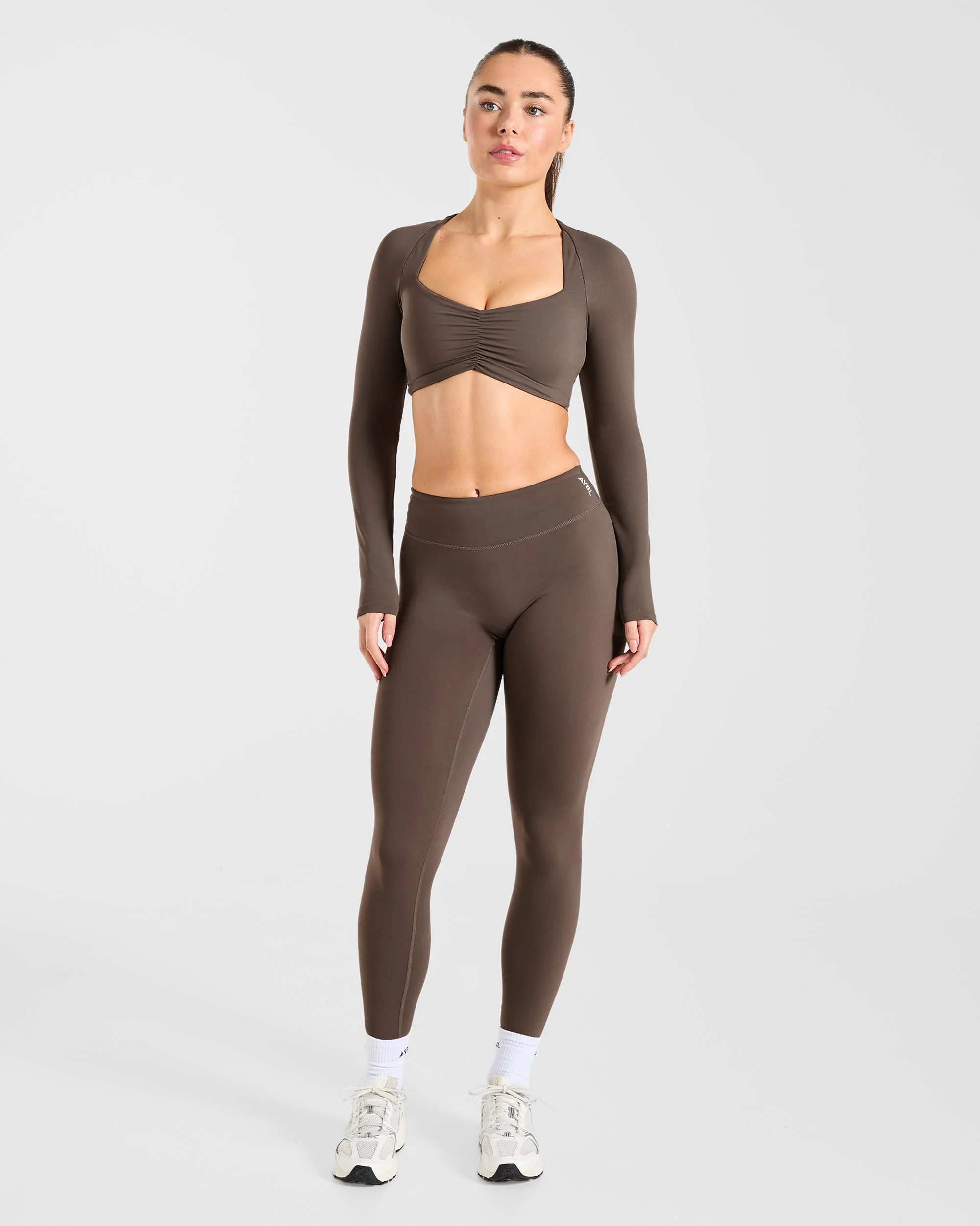 Physique Long Sleeve Crop Top - Marron - Image 3