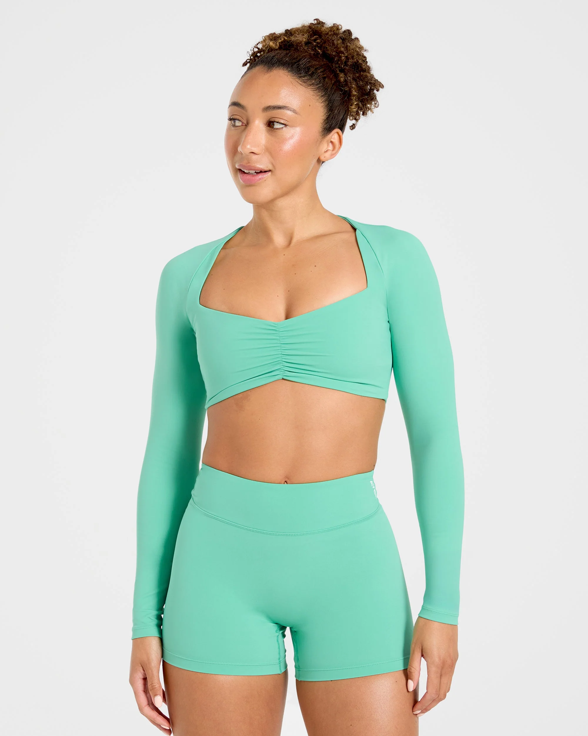 Colorset-Physique Long Sleeve Crop Top