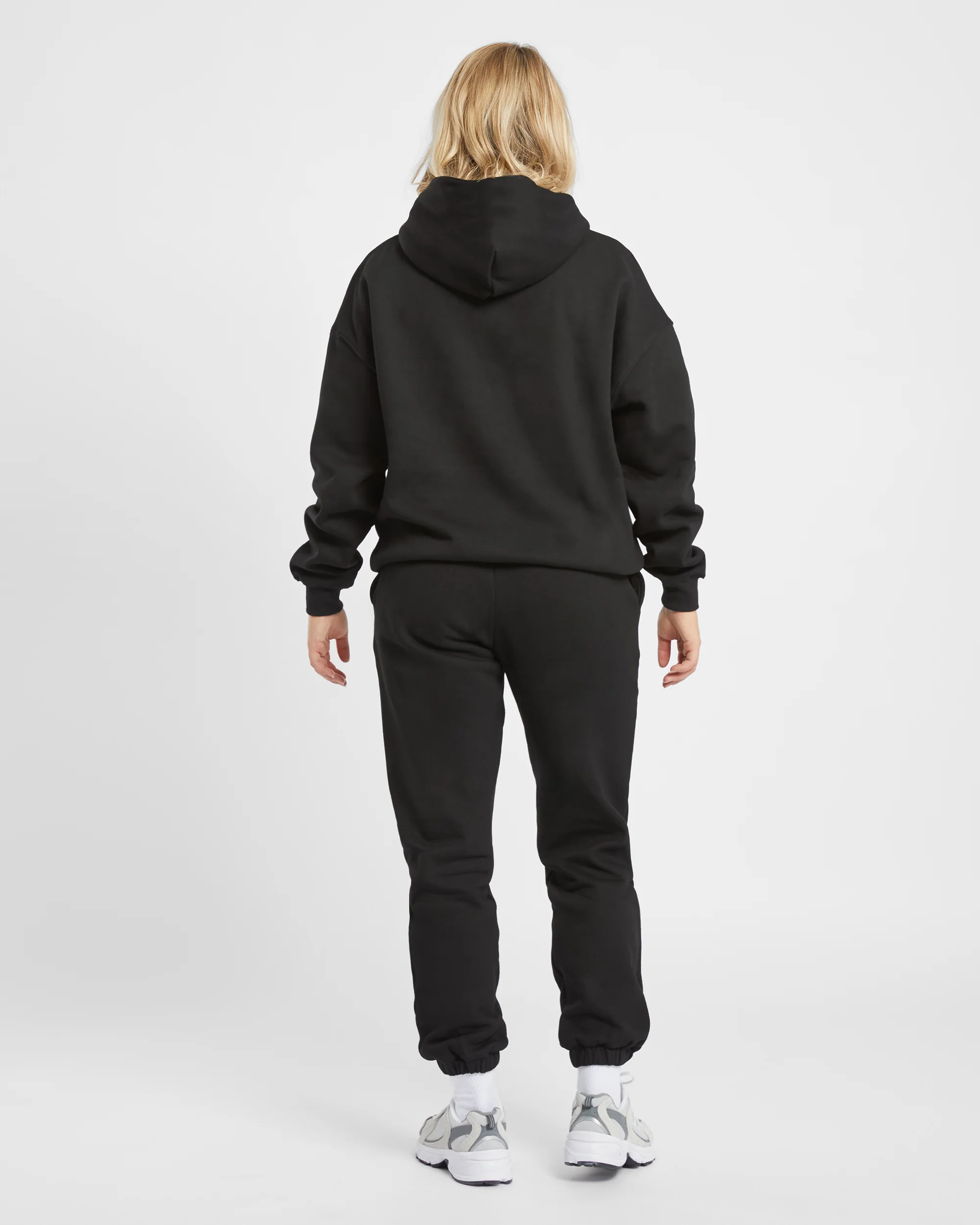 Premium Oversized Hoodie - Noir - Image 4